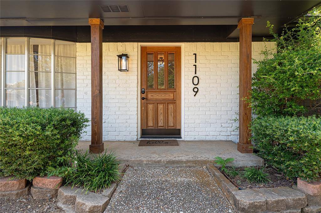 Woodway, TX 76712,1109 Knotty Oaks Drive