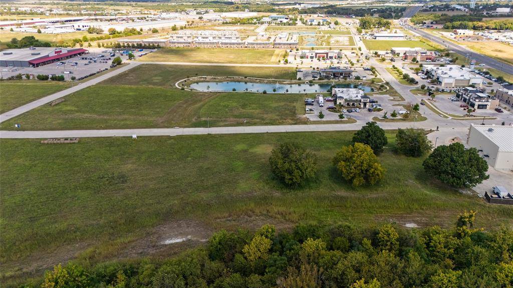 Waxahachie, TX 75165,TBD Corporate Parkway