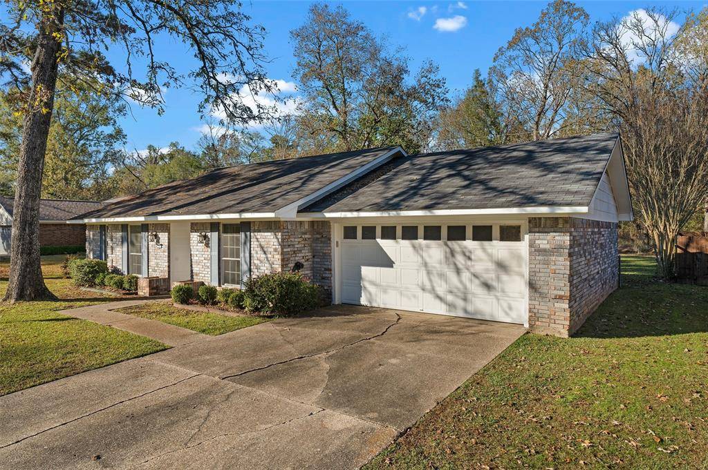 Haughton, LA 71037,137 Elmview Lane