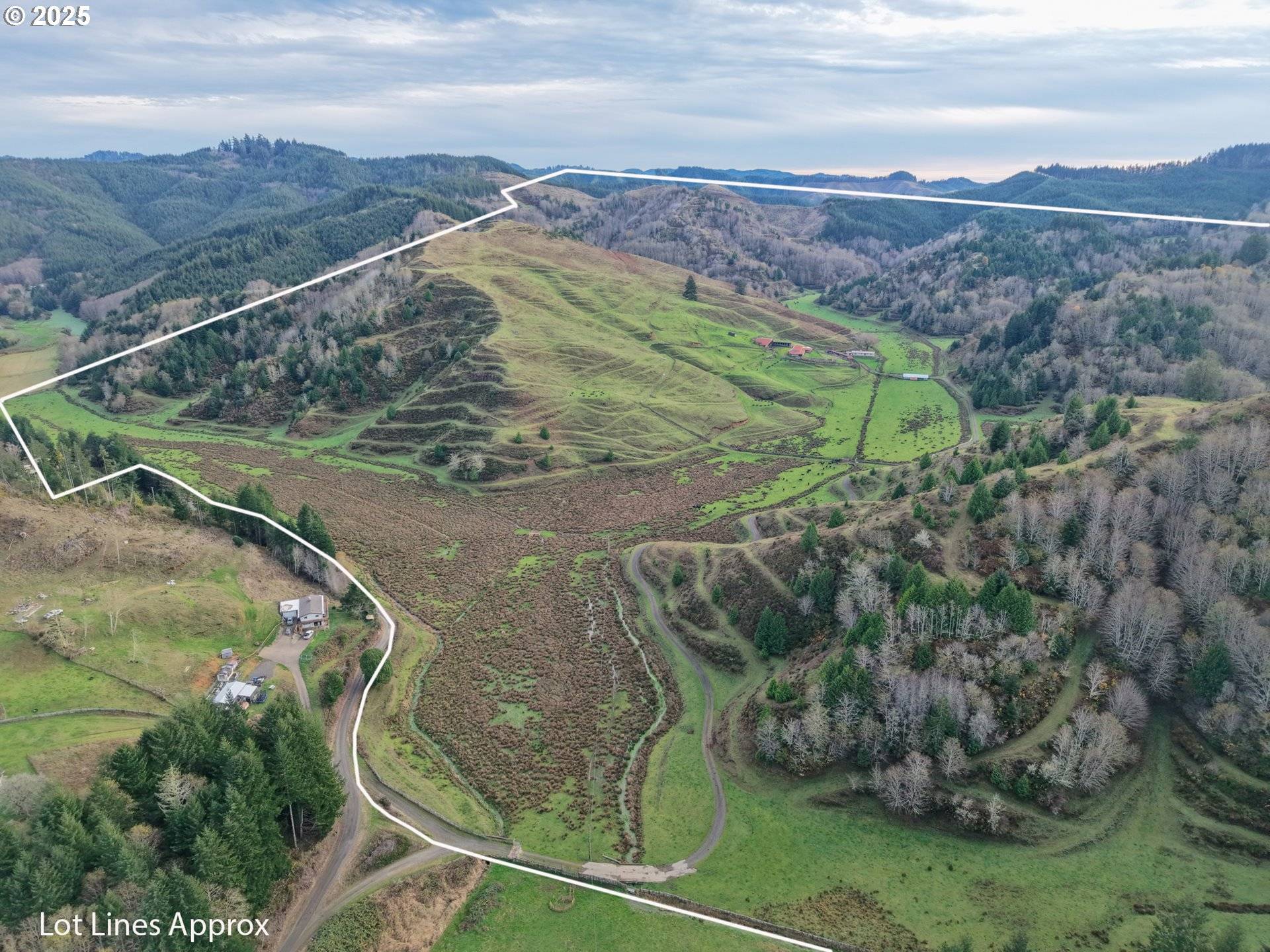 North Bend, OR 97459,70033 LARSEN RANCH RD