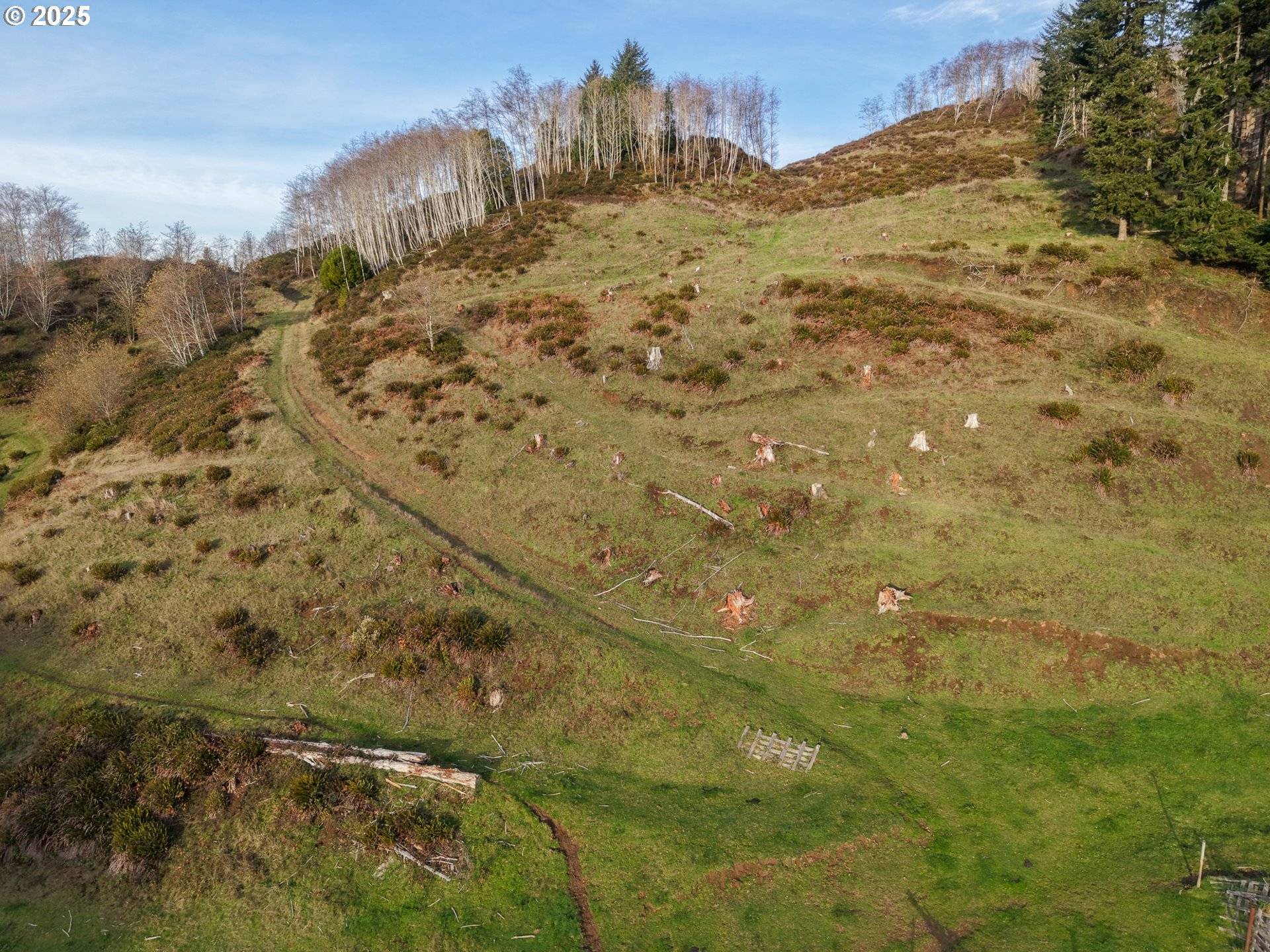 North Bend, OR 97459,96312 SHUTTERS CREEK LN