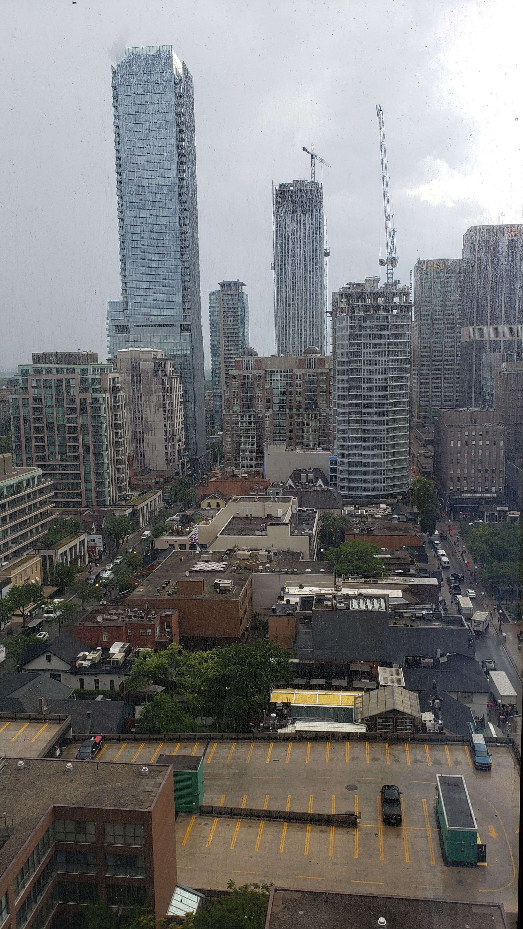 Toronto C02, ON M5R 0B6,188 Cumberland ST #2103