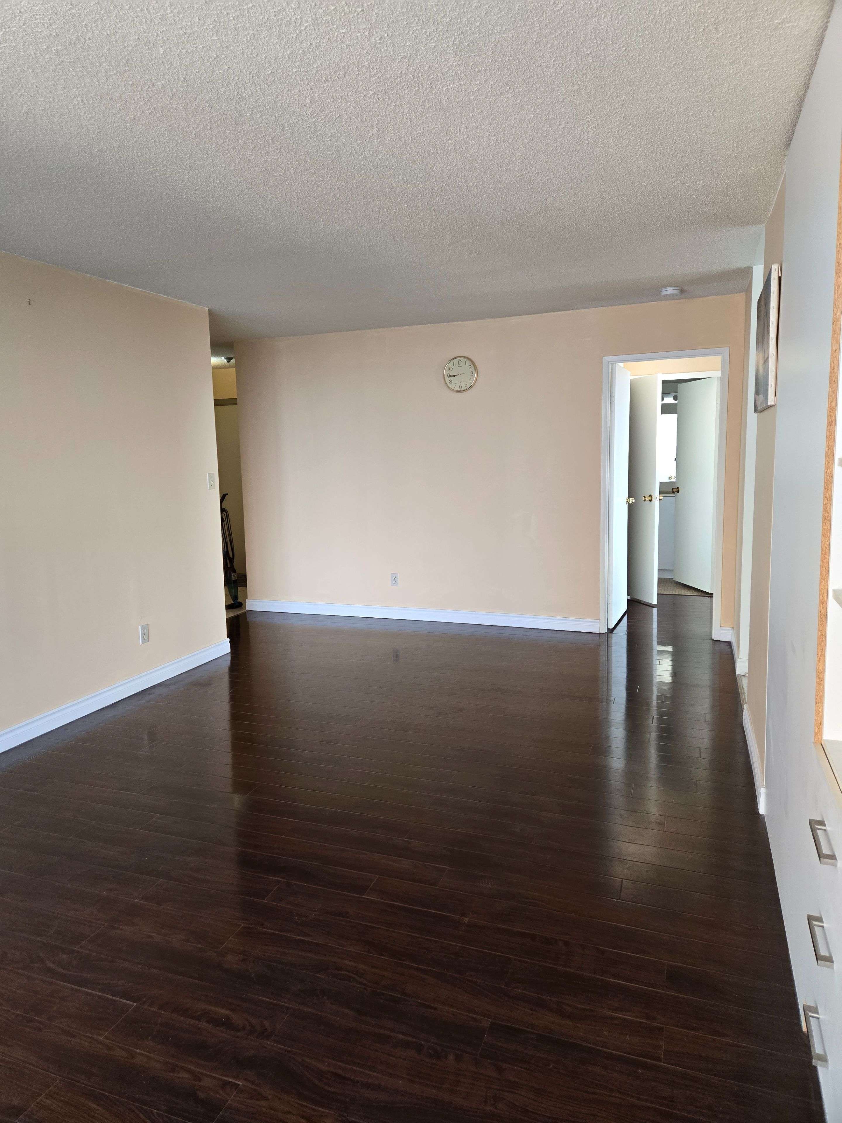 Toronto E05, ON M1W 3W1,75 Bamburgh CIR #928