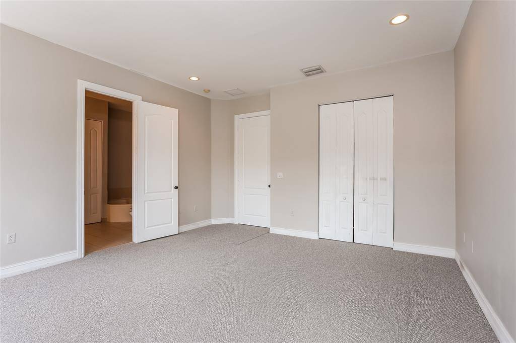 Greenacres, FL 33463,5820 Erik Way #5820