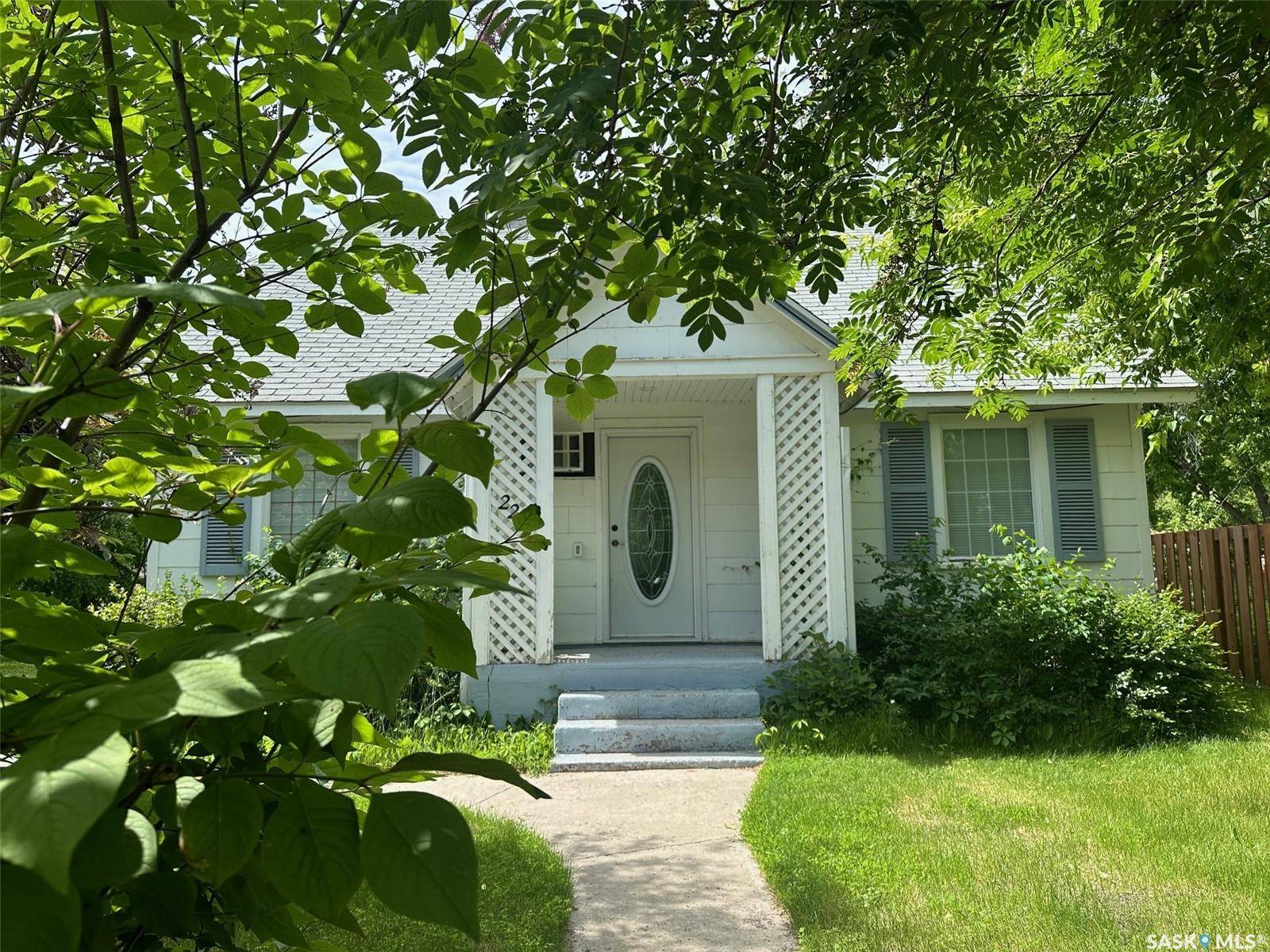 Hudson Bay, SK S0E 0Y0,221 Main STREET