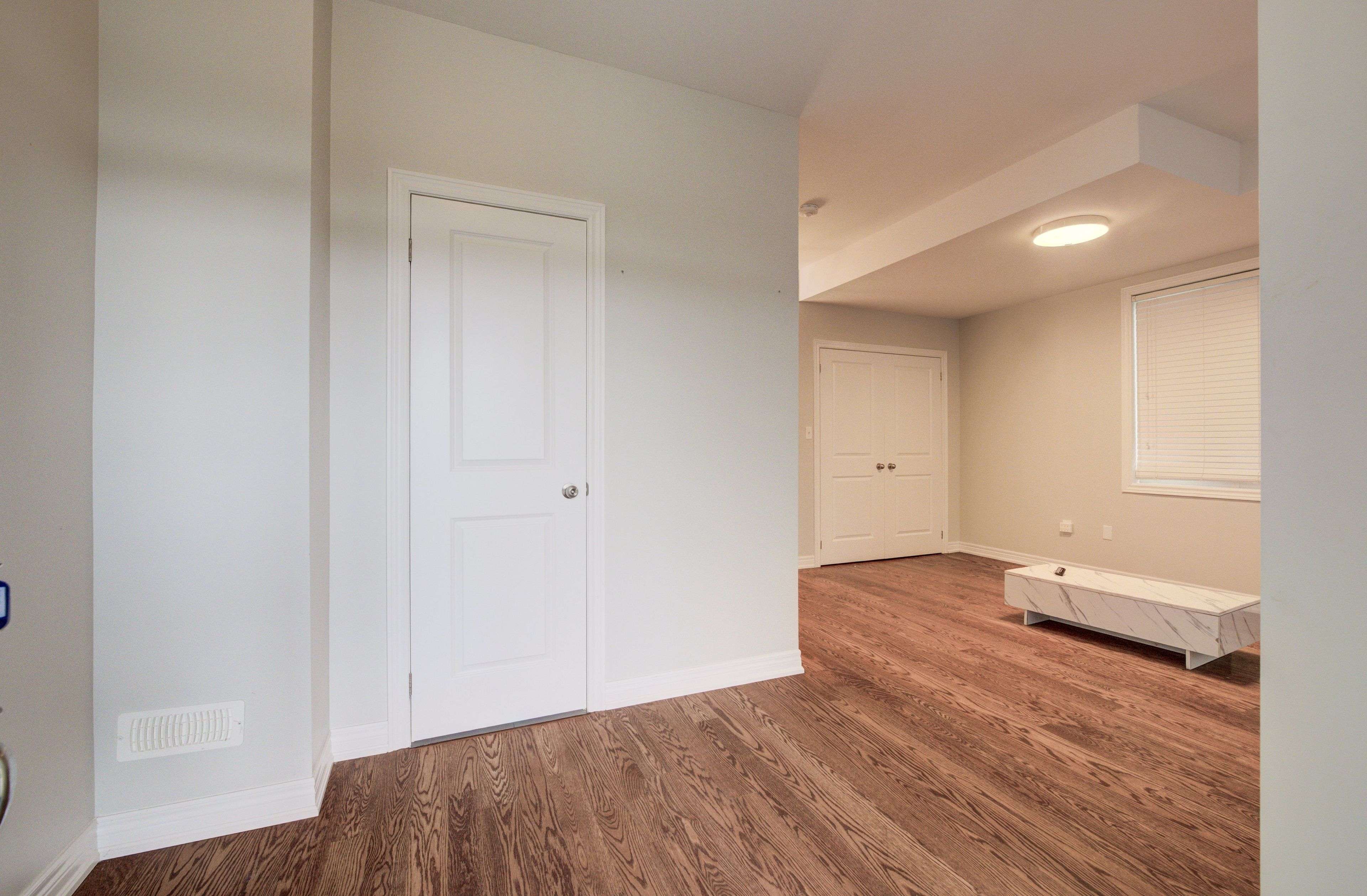 Oakville, ON L6M 1P4,2285 Khalsa Gate