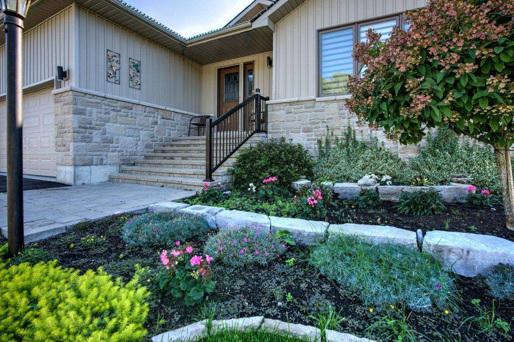 Prince Edward County, ON K0K 3L0,42 Conger DR