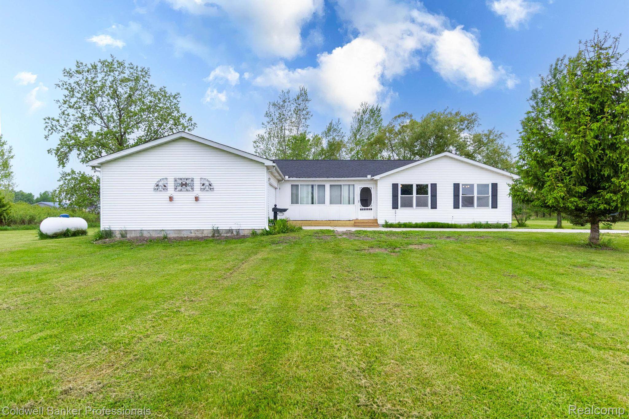 Melvin, MI 48454,6456 BRICKER RD