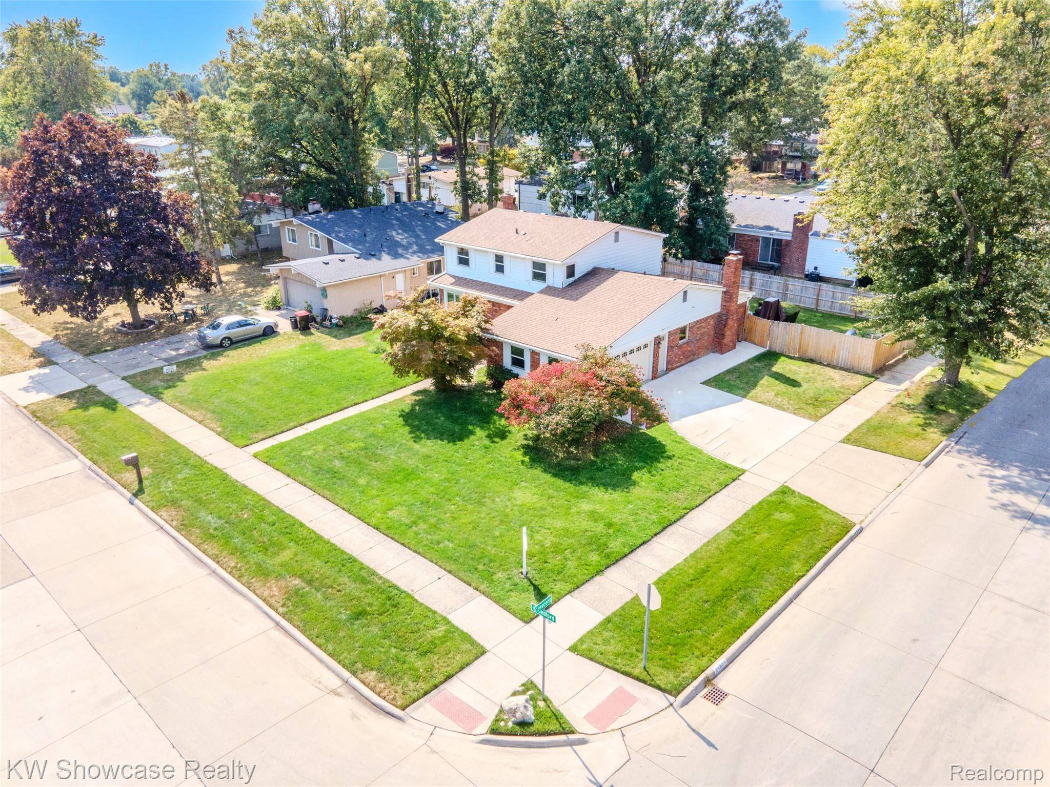 Southfield, MI 48076,29809 N Bedford ST