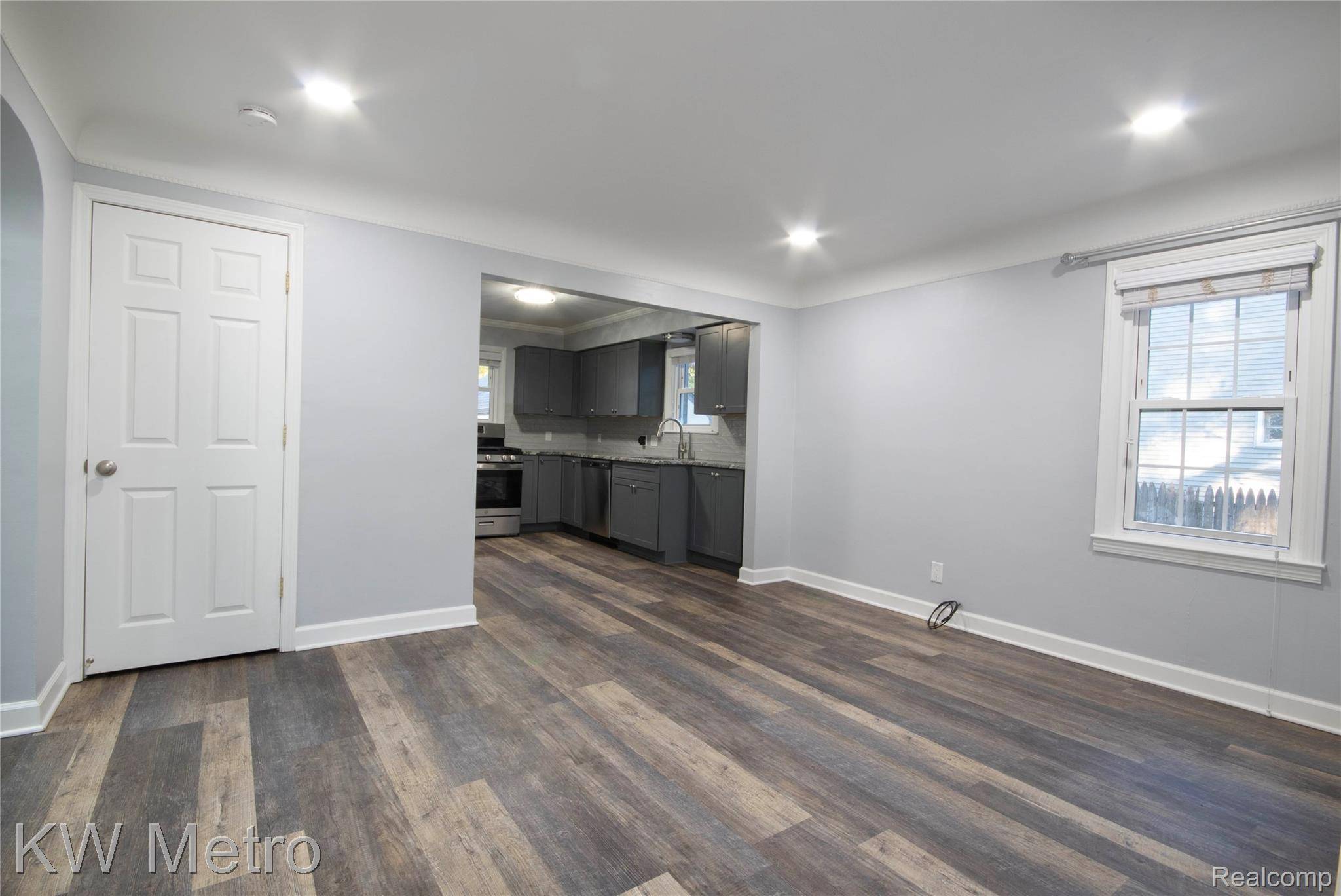 St. Clair Shores, MI 48080,22101 Ridgeway ST