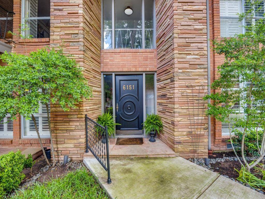 Dallas, TX 75225,6151 Bandera Avenue #B
