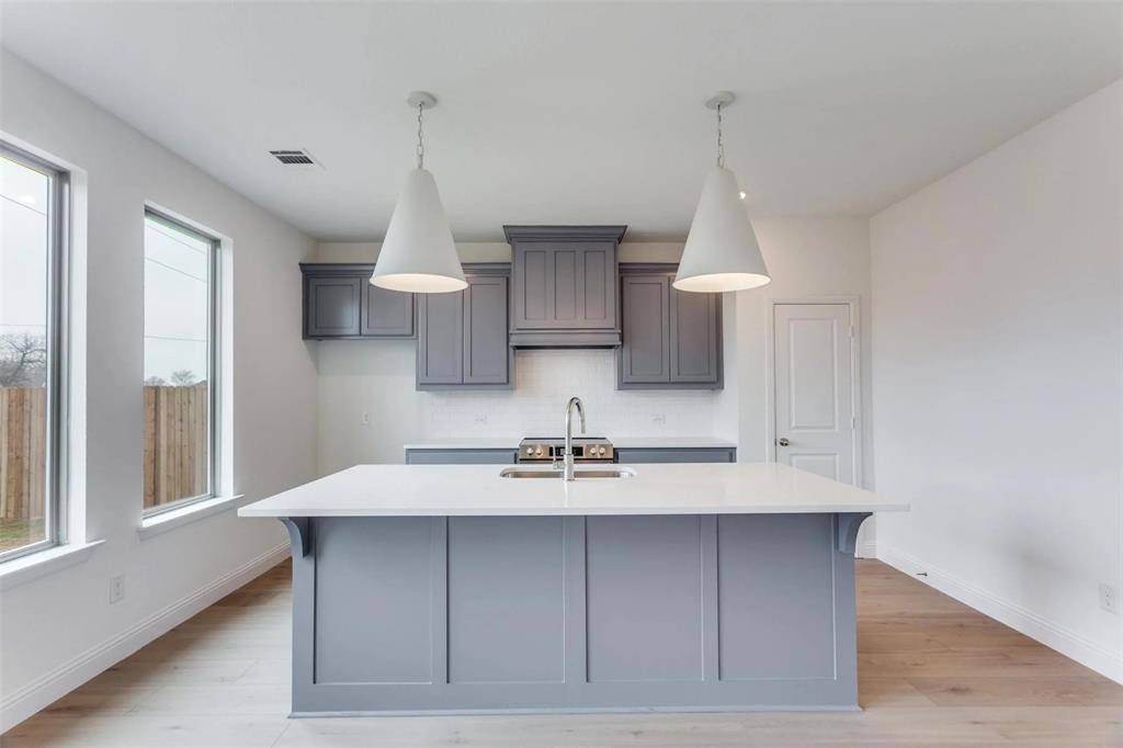 Denton, TX 76207,2316 Glasgow Way