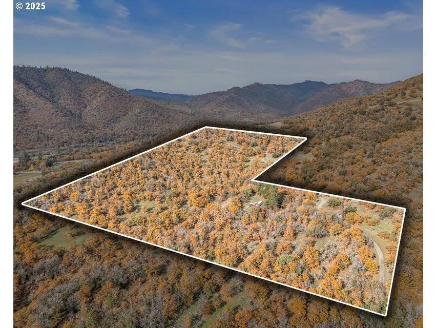 Central Point, OR 97502,11926 BLACKWELL RD