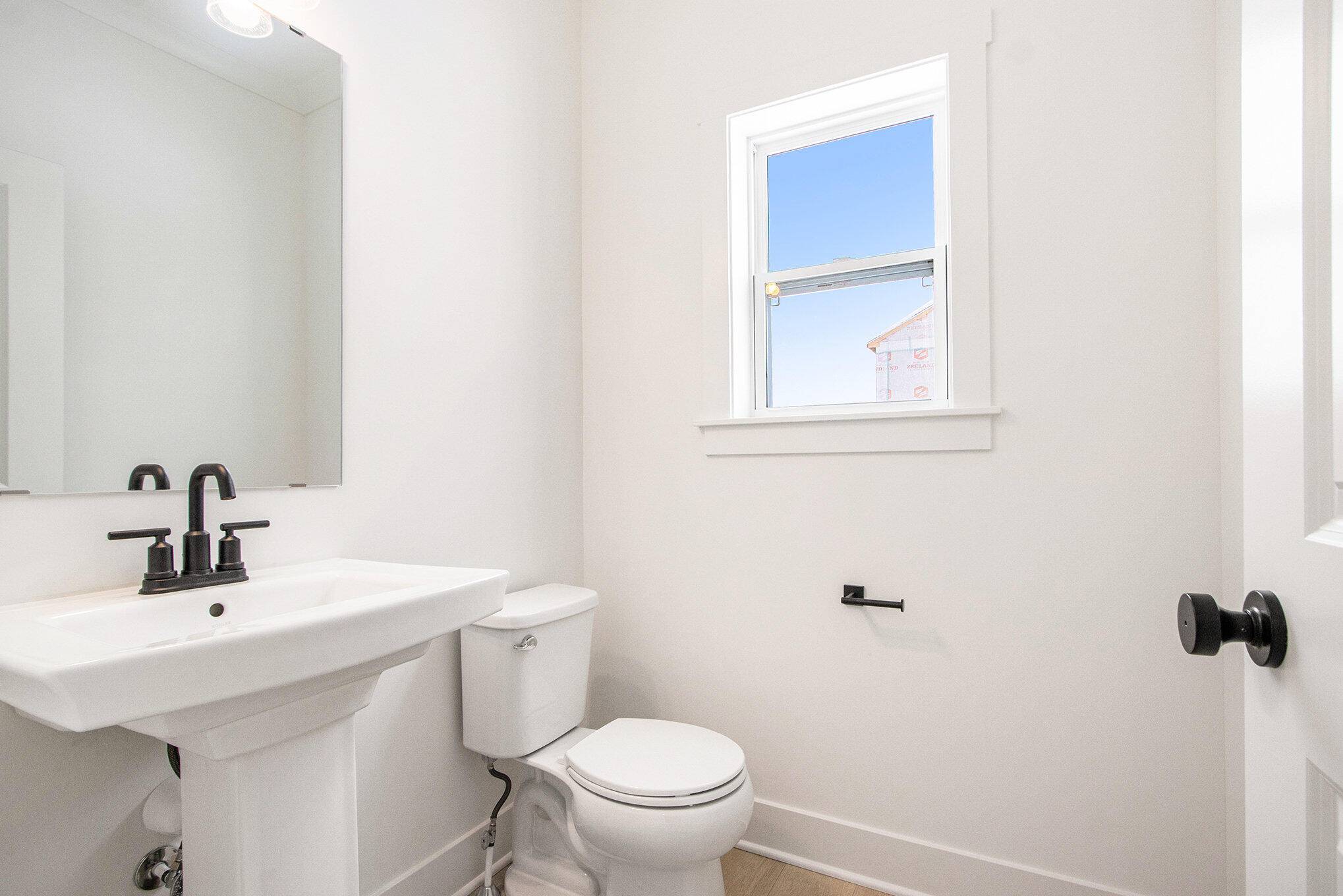 Kalamazoo, MI 49009,5122 Brinson LN