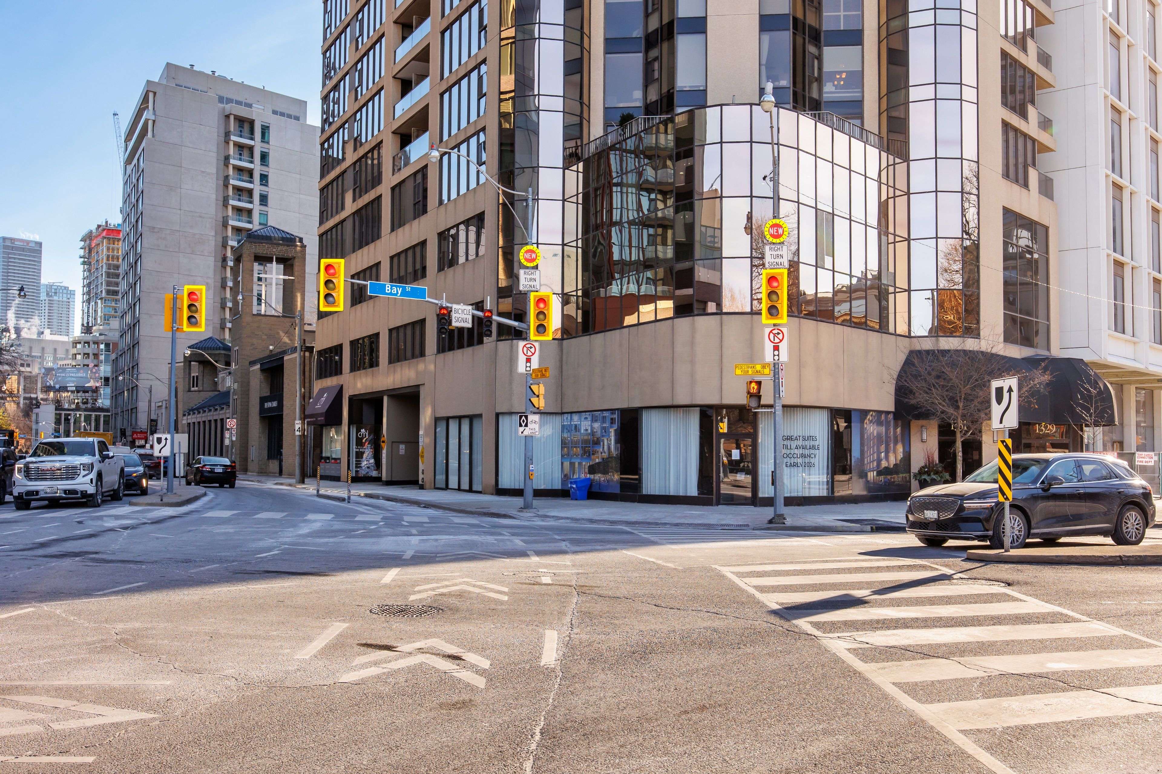 Toronto C02, ON M5R 2C4,1333 Bay ST