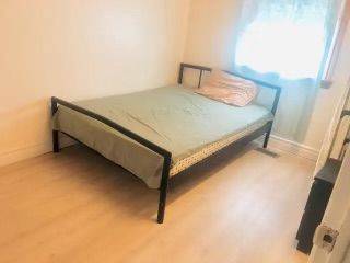 Toronto E08, ON M1K 3W1,39 Lord Roberts DR