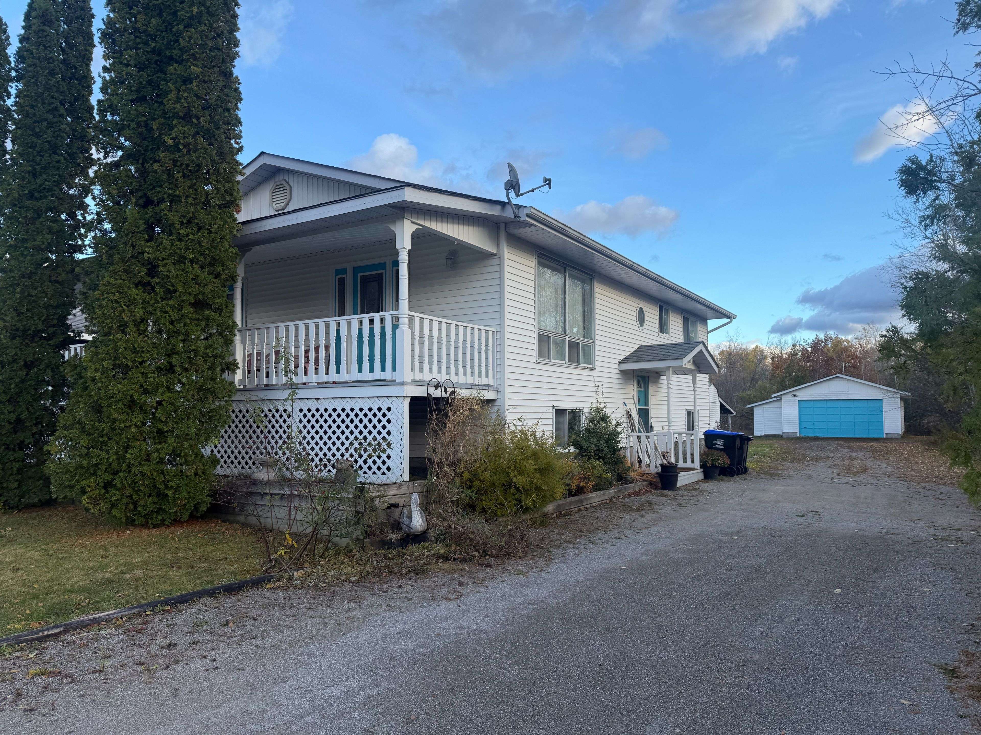 Tay, ON L0K 1R0,203 Woodlands AVE