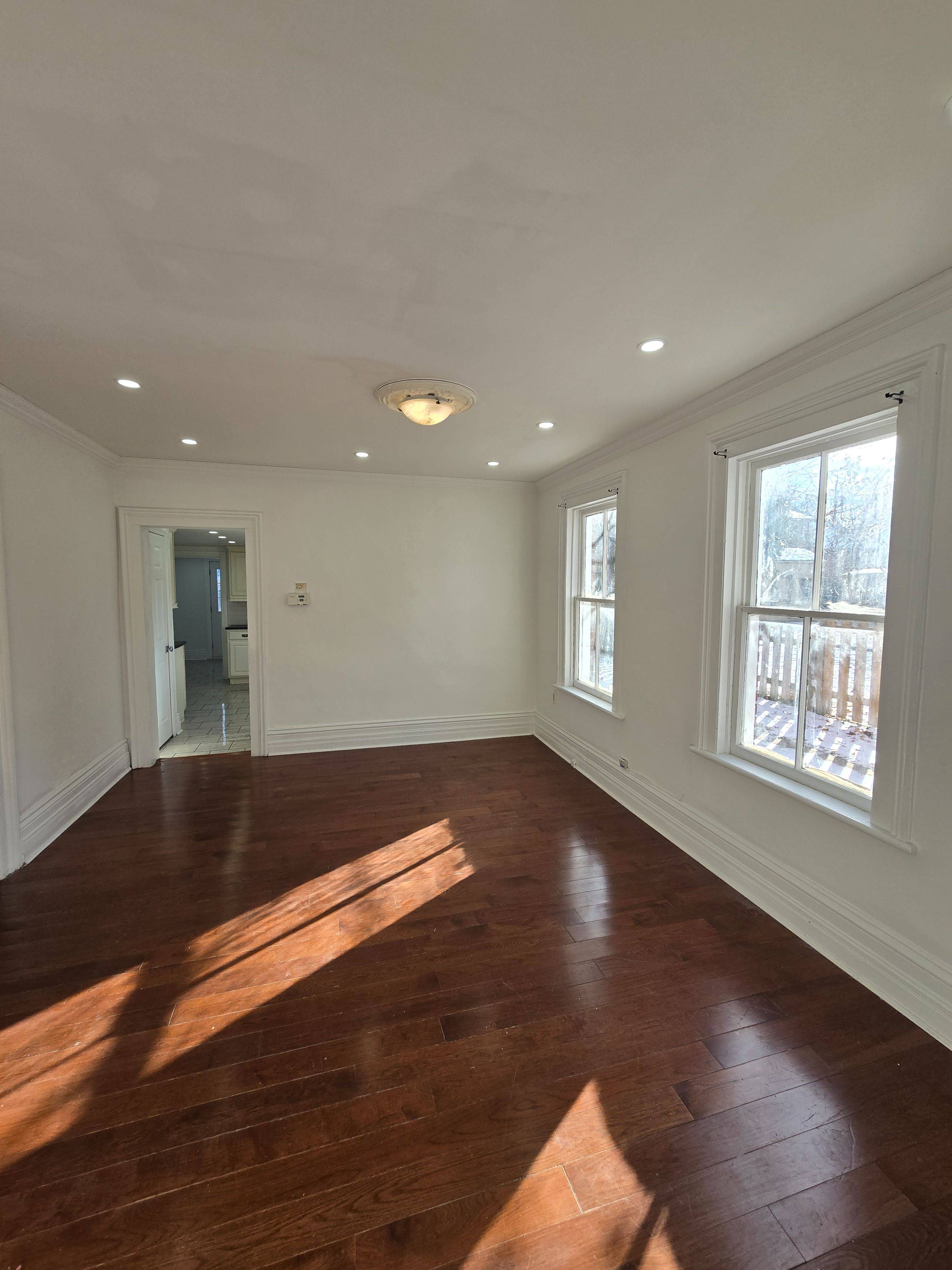 Brampton, ON L6X 1J3,43 David ST