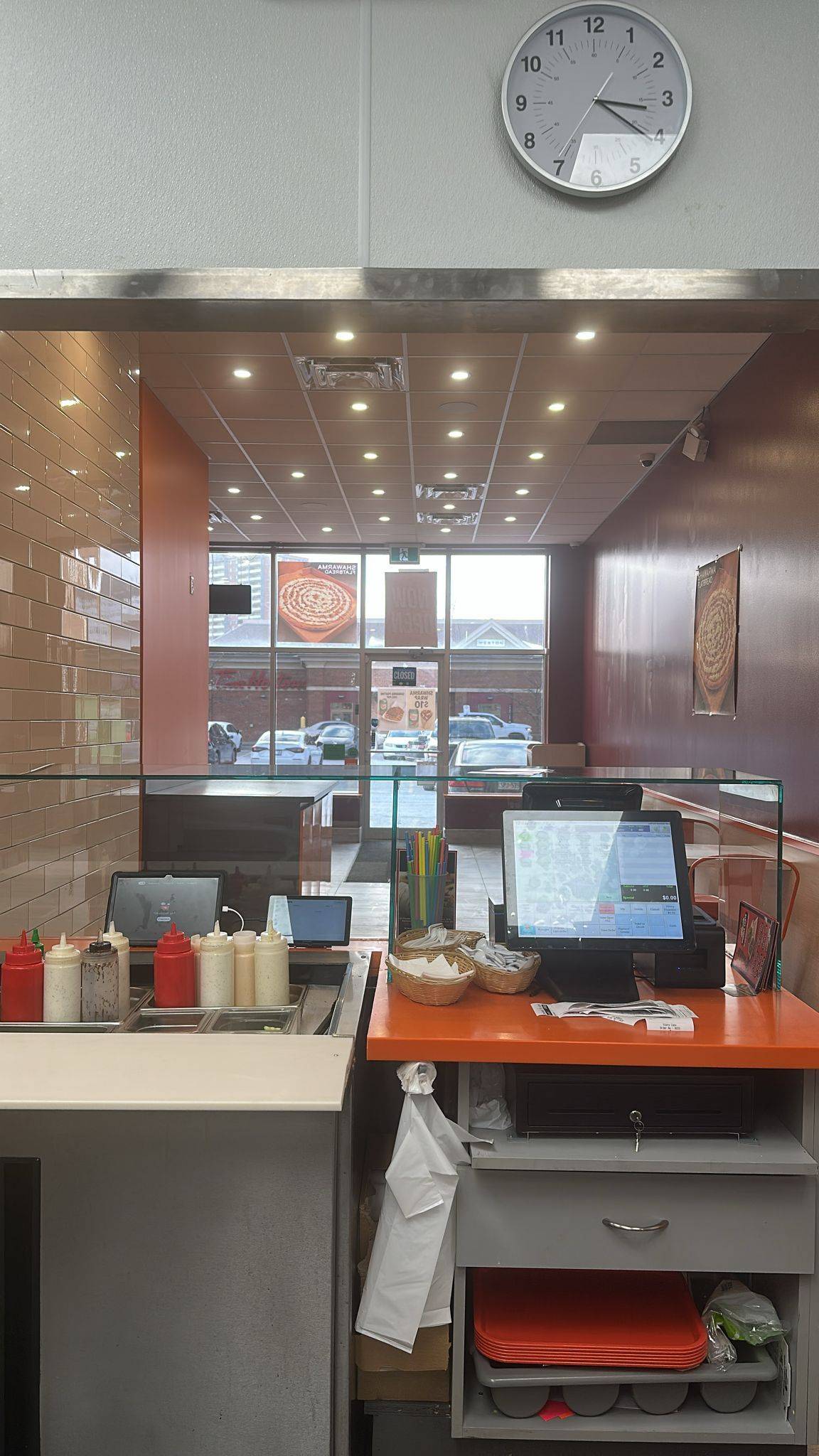 Toronto W04, ON M9N 0A3,2013 Lawrence AVE W #A2