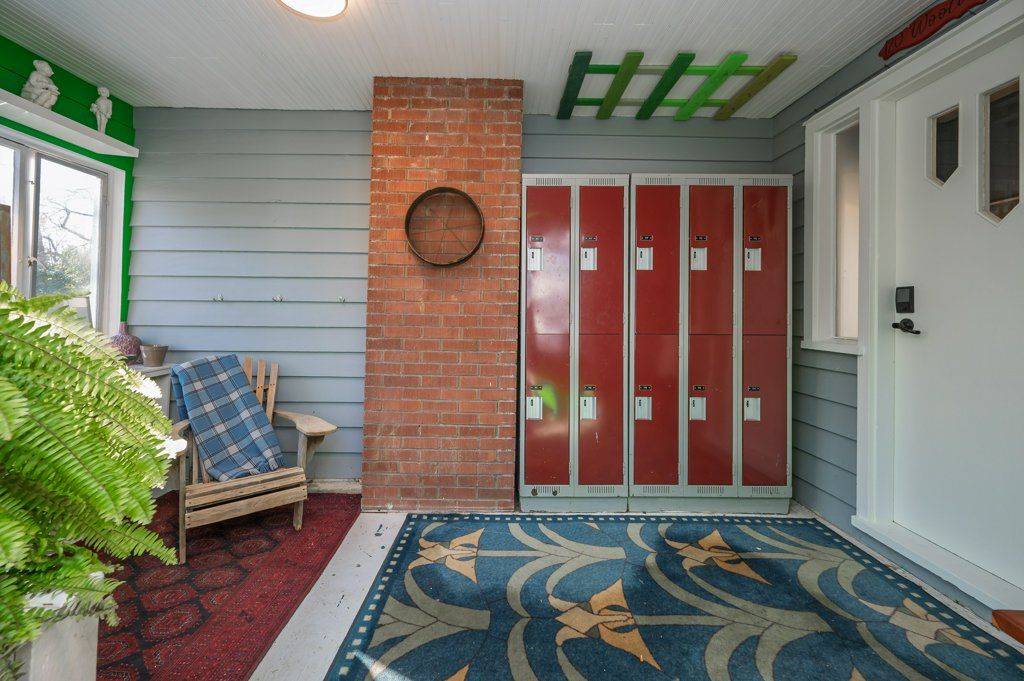 Grimsby, ON L3M 4E7,120 Woolverton RD