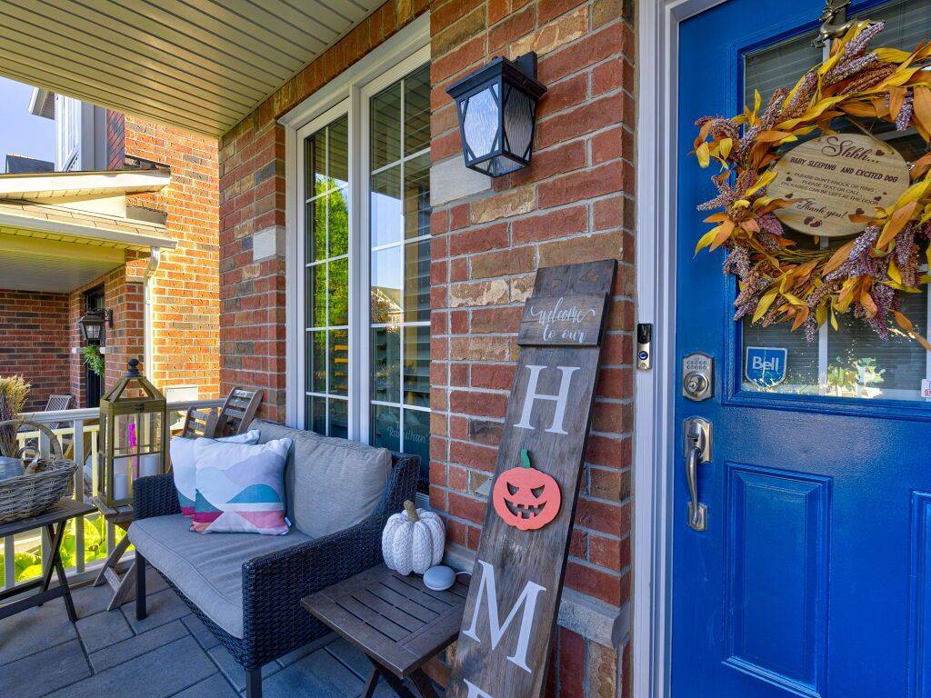 Hamilton, ON L8B 0T3,61 Bousfield Rise