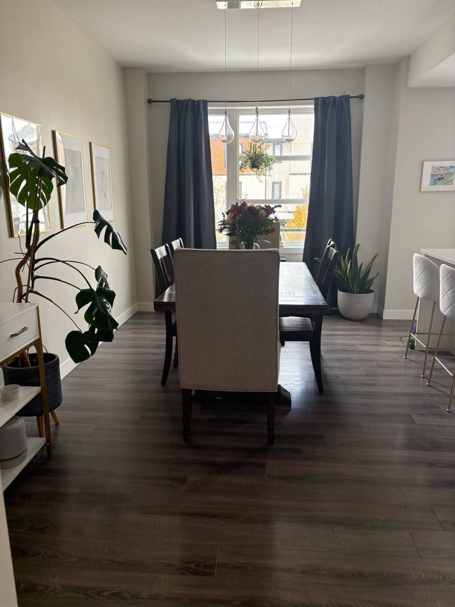 London North, ON N6H 0J7,902 West Village SQ ## 57