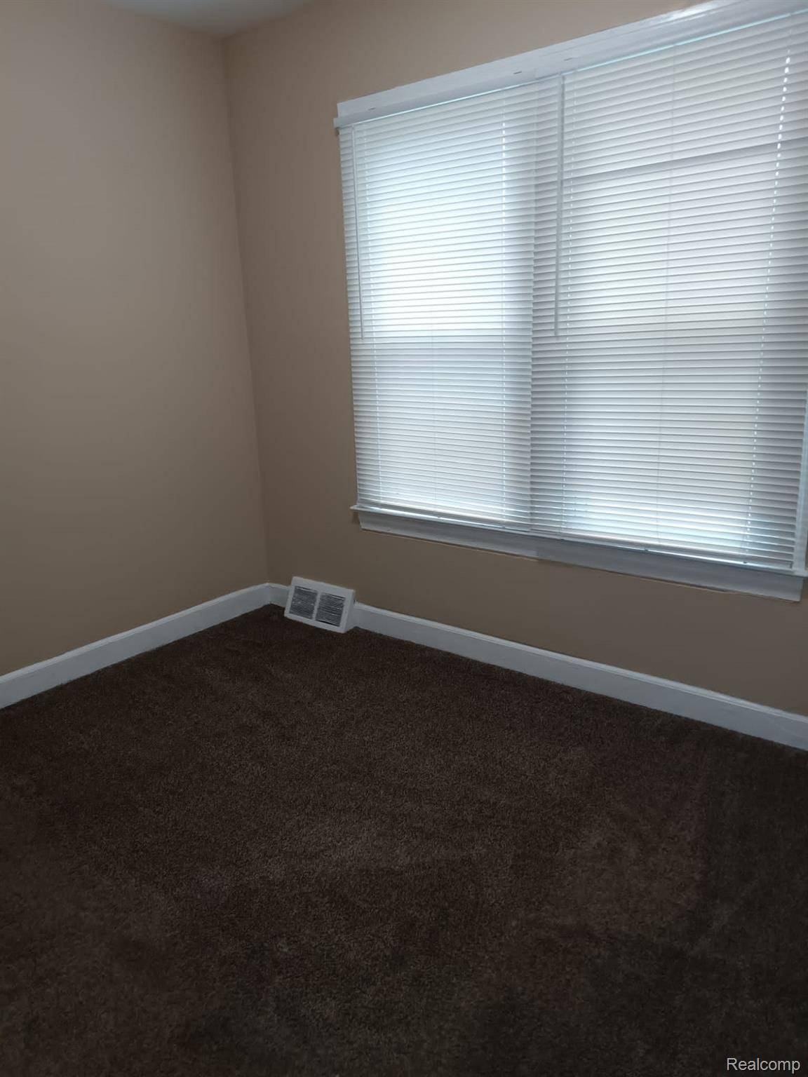 Detroit, MI 48224,11540 WAYBURN ST