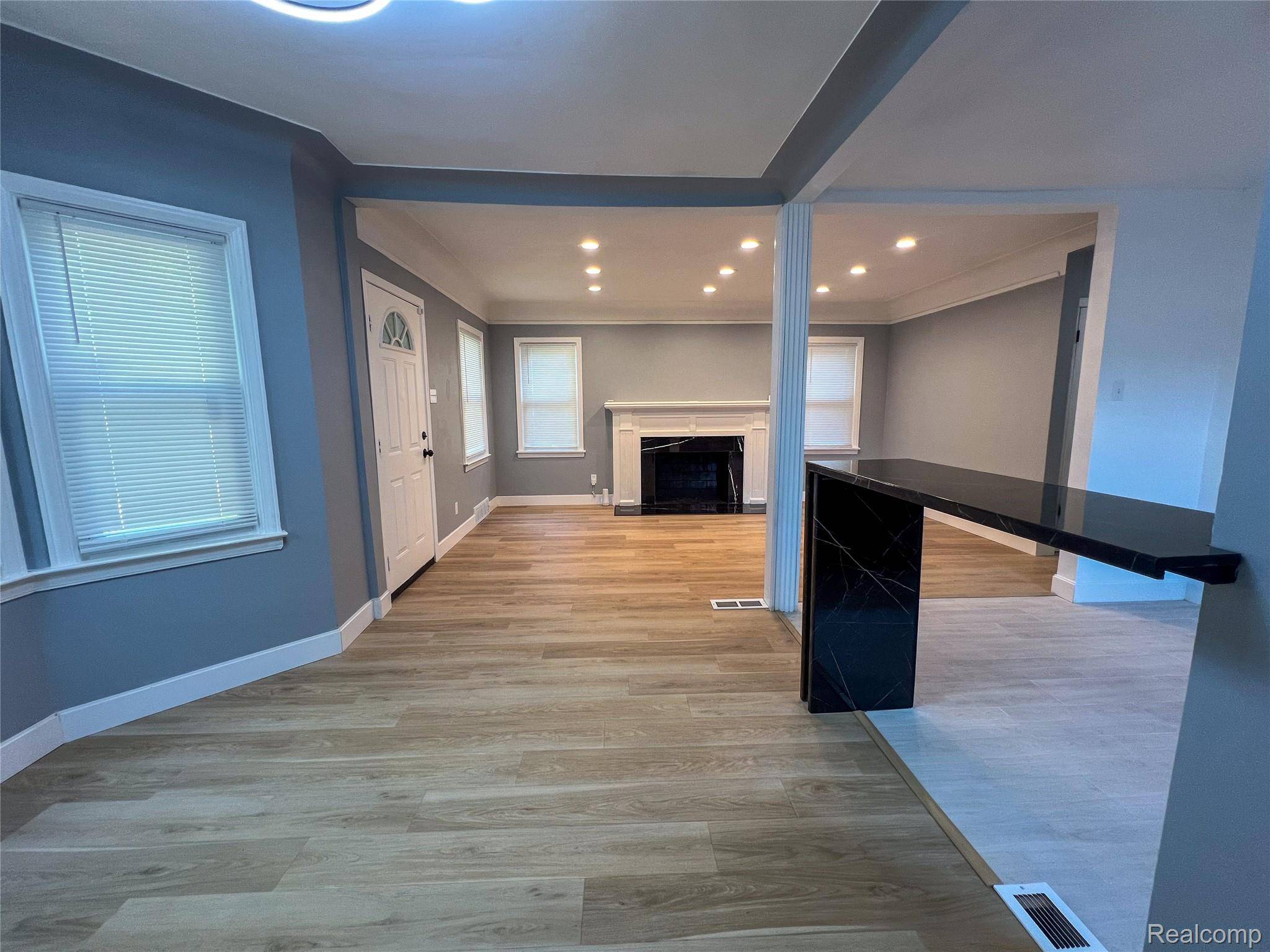 Detroit, MI 48235,19134 Montrose ST