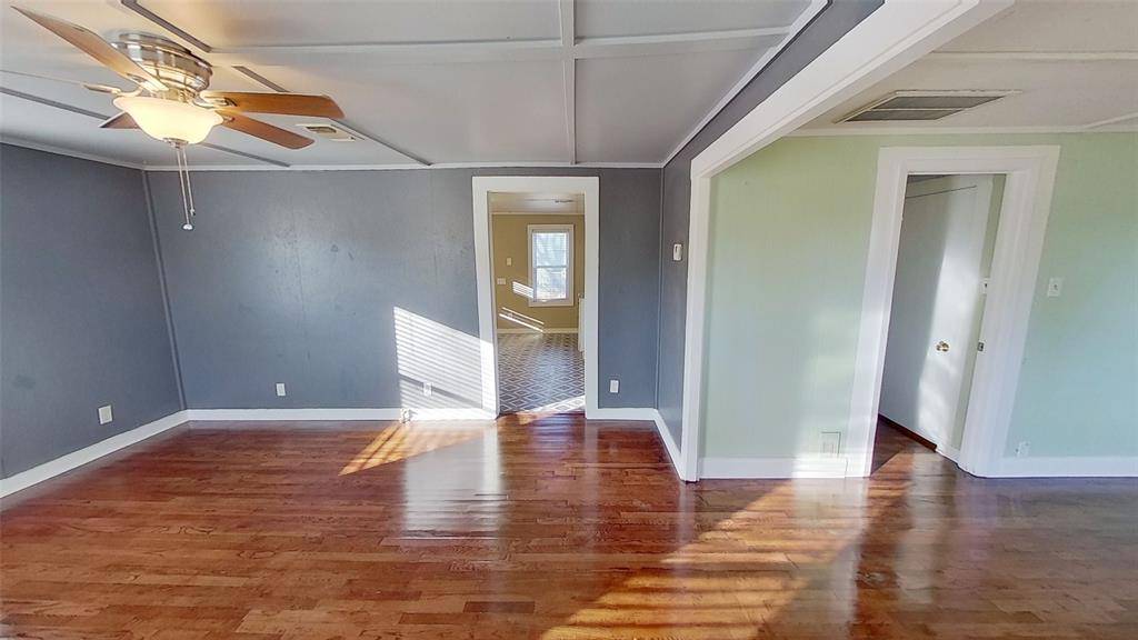 Denison, TX 75020,1030 Oak Drive