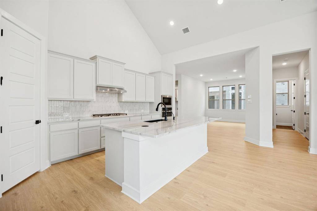 Frisco, TX 75035,9472 Jackson Vine