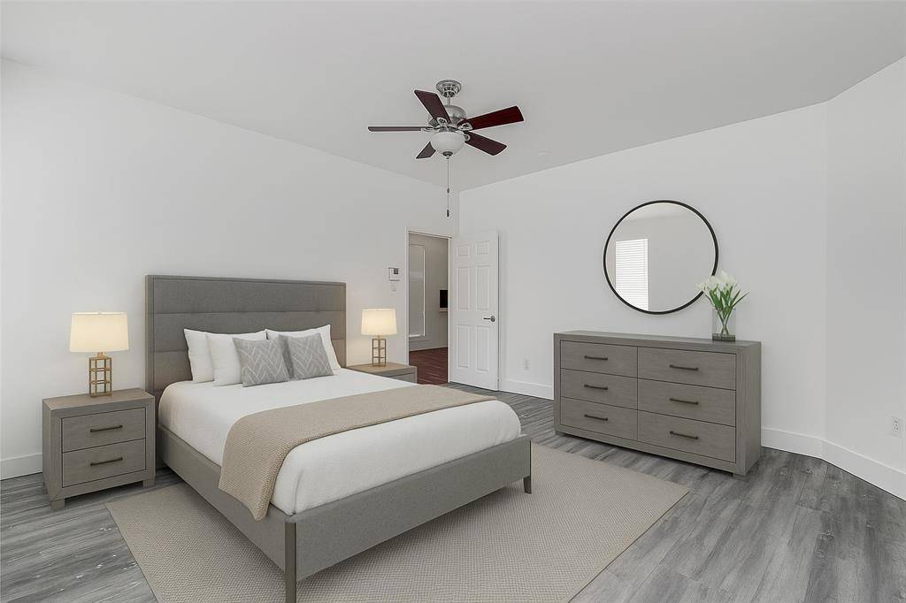 Burleson, TX 76028,905 Hunter Lane