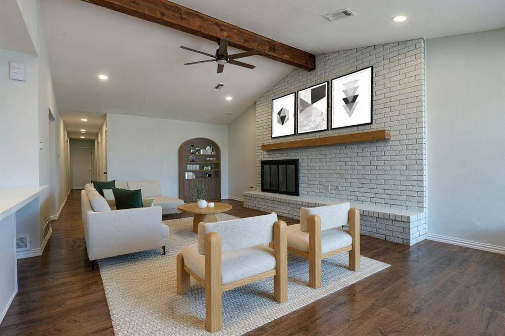 Arlington, TX 76013,3405 Lynnwood Drive