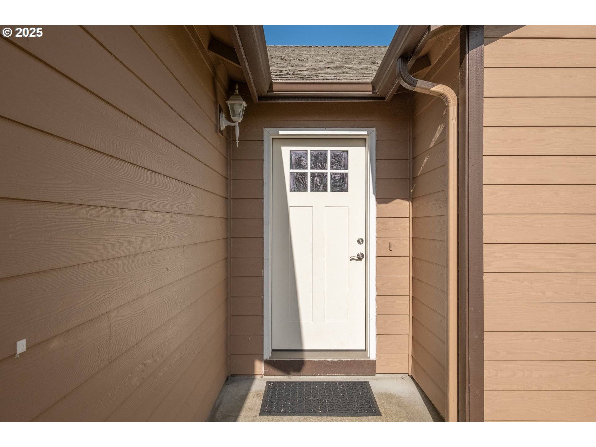 Salem, OR 97305,4769 BAYNE ST NE