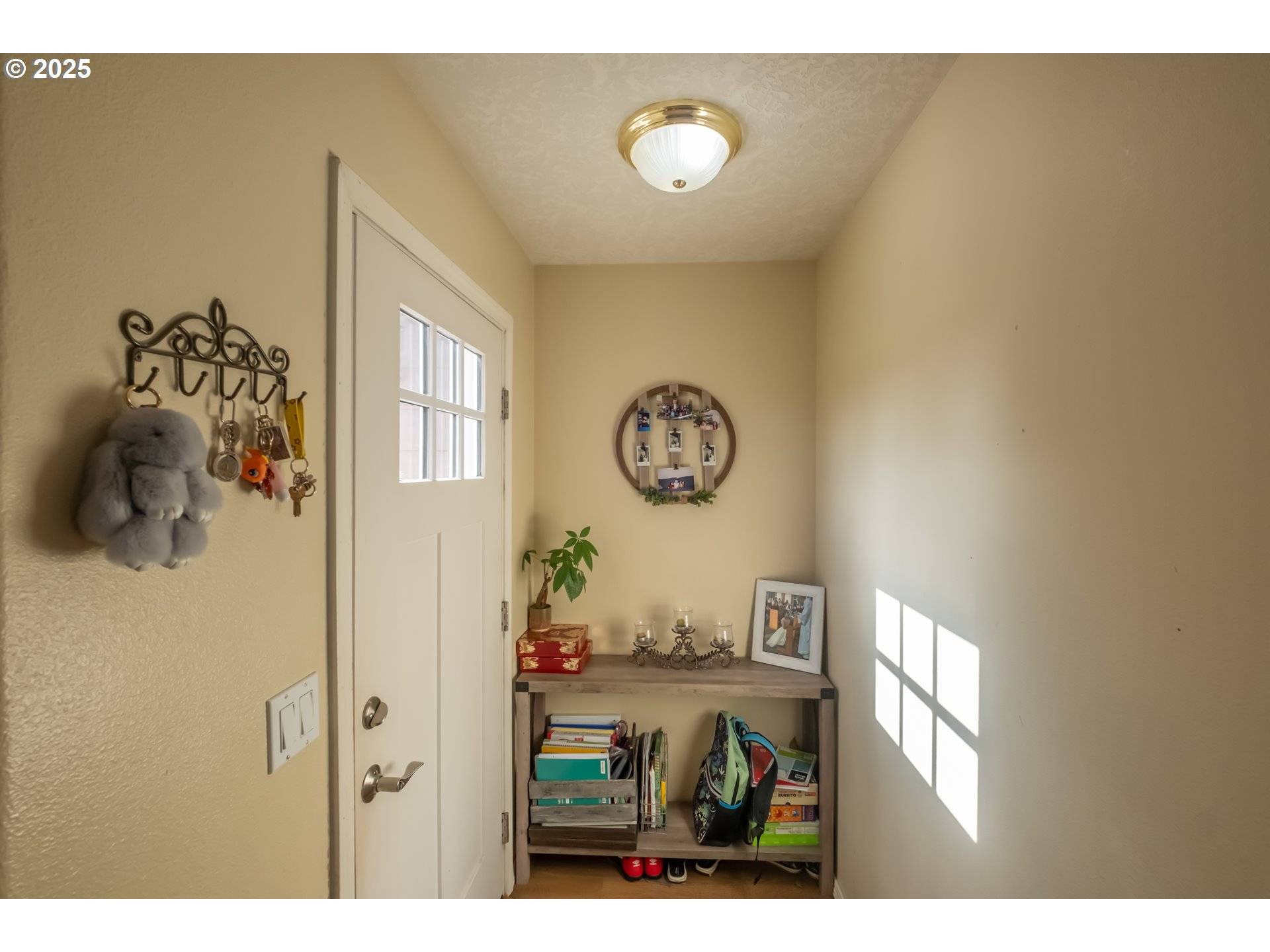 Salem, OR 97305,4769 BAYNE ST NE