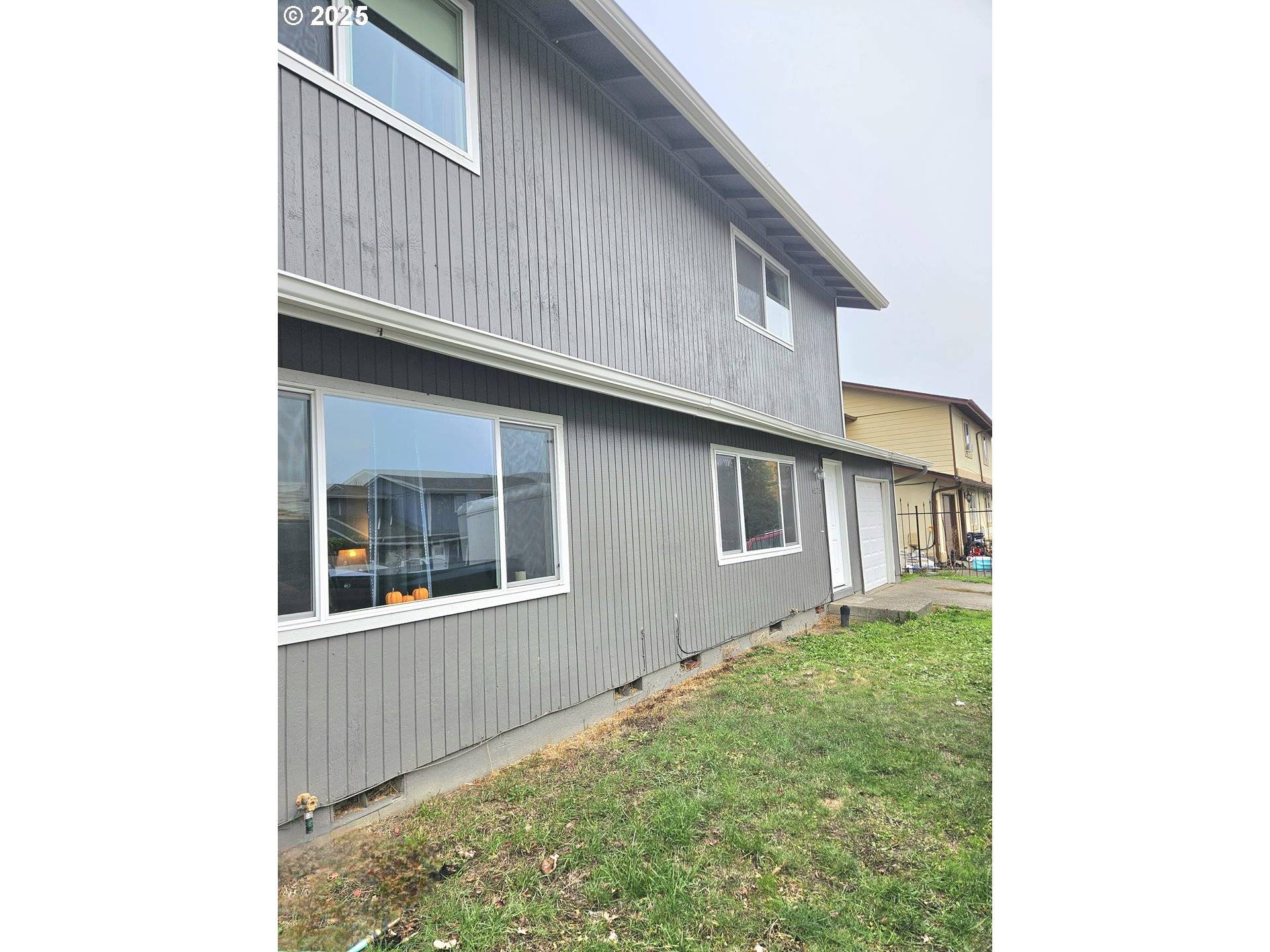 Salem, OR 97317,4821 4823 COUGAR CT SE