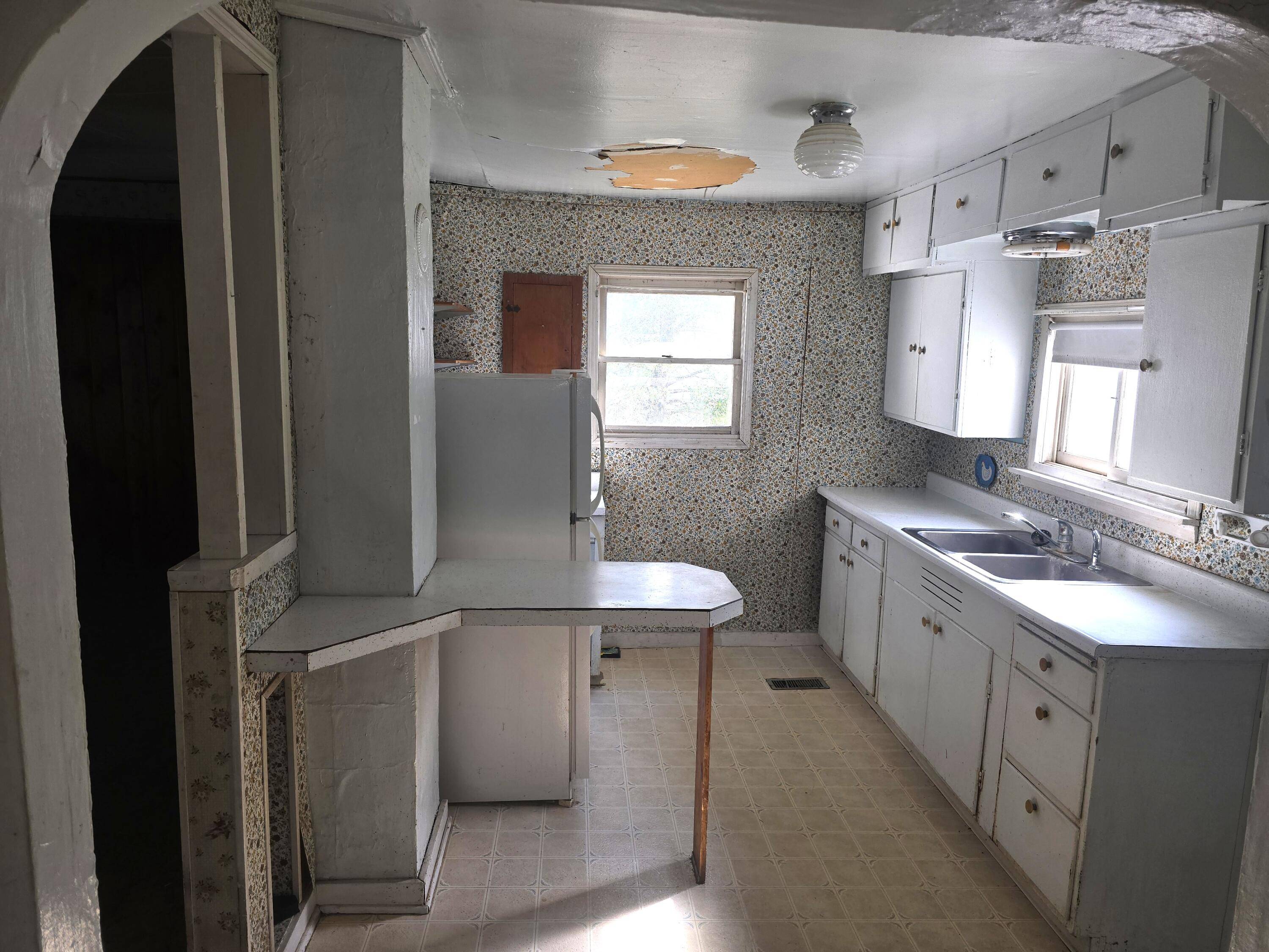 10549 Northland DR NE, Algoma Twp, MI 49341