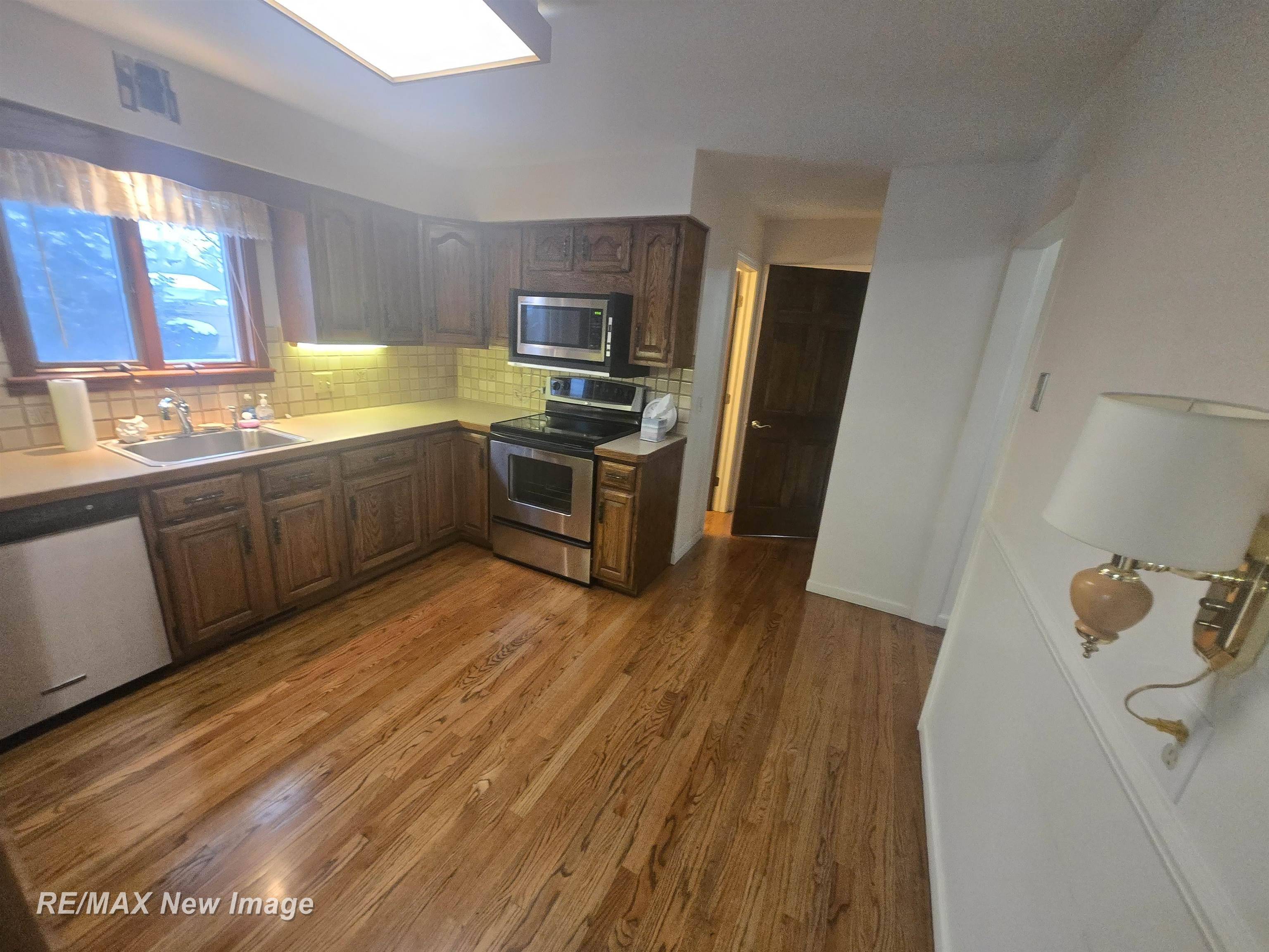 Saginaw, MI 48638,1605 Briarson DR