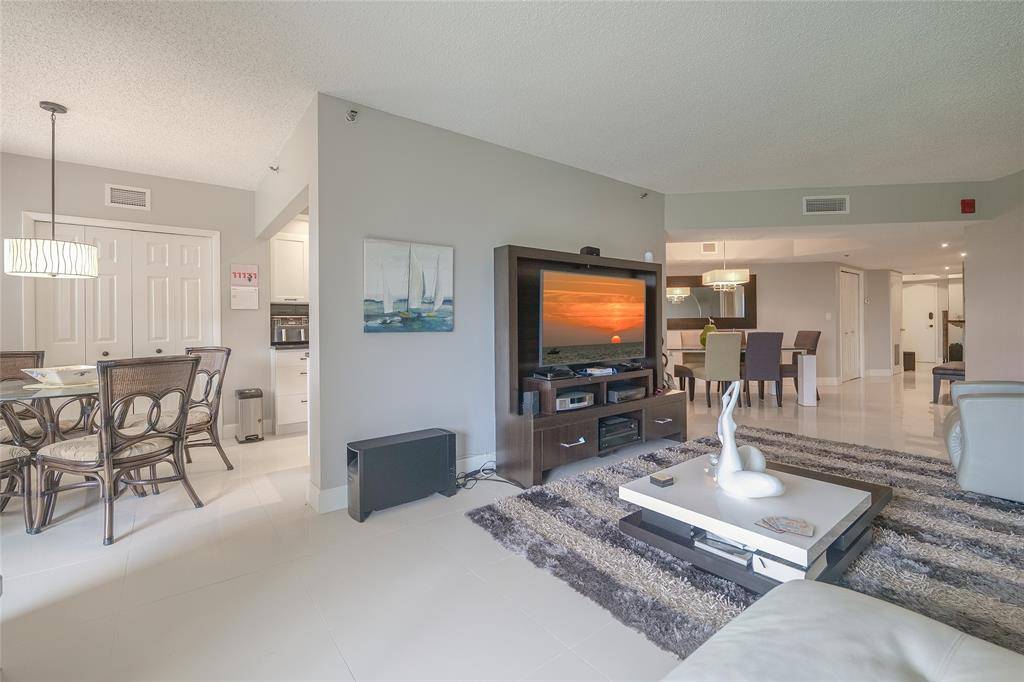 Lauderhill, FL 33319,7300 Radice Ct #303