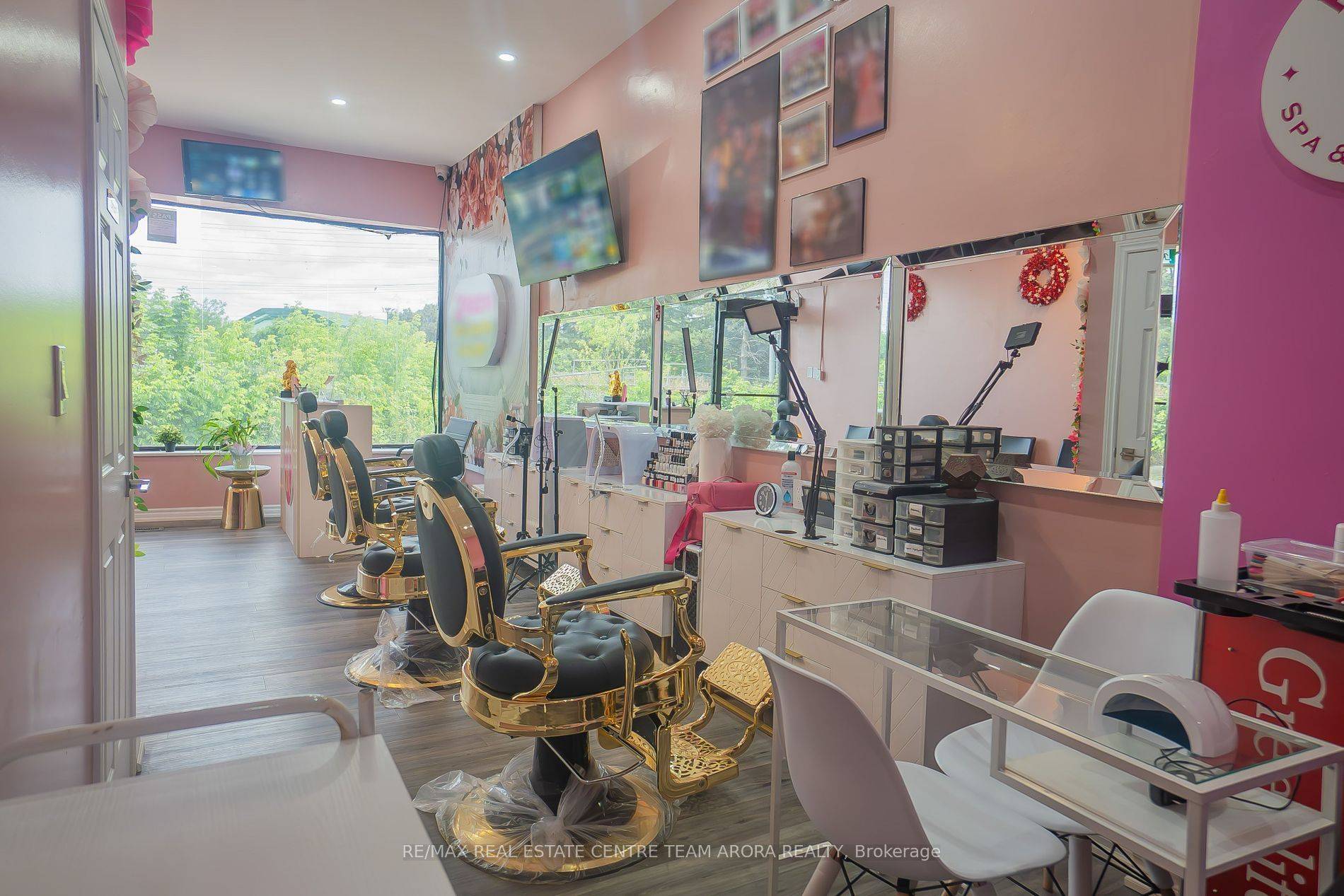 Mississauga, ON L4T 2G8,7060 Airport RD