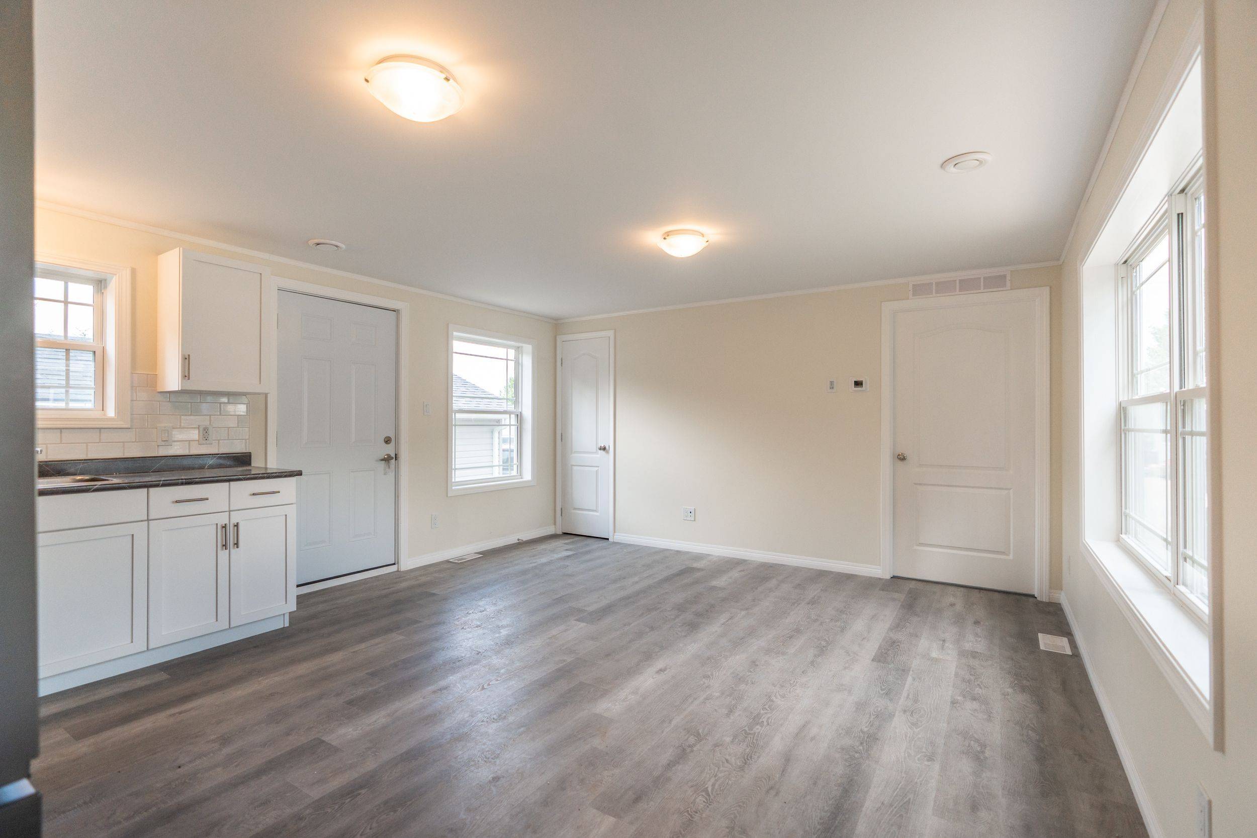 Georgian Bluffs, ON N4K 5N5,8 Sussex SQ