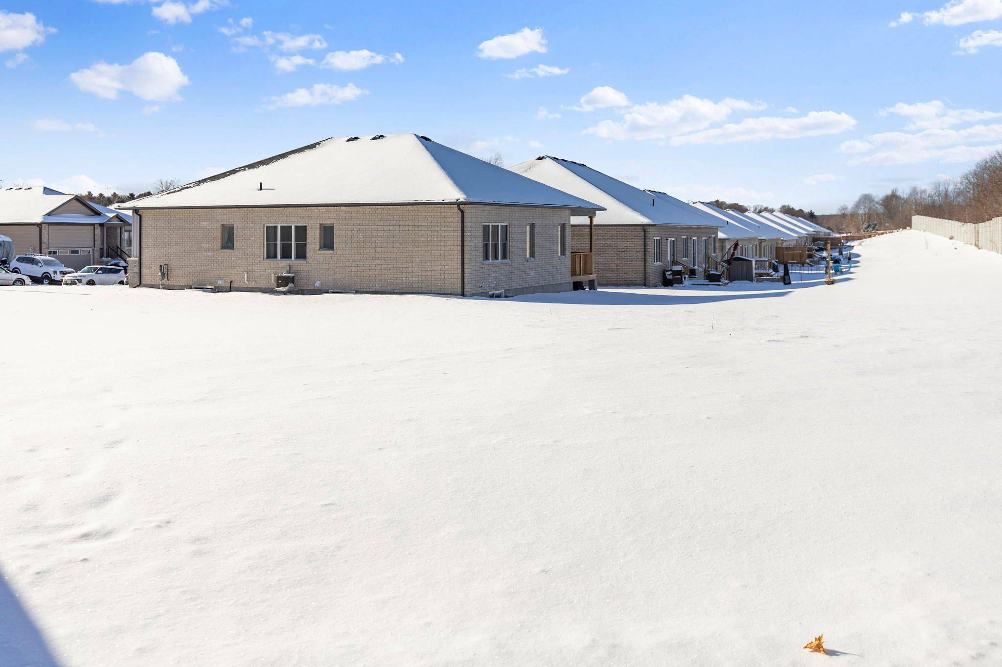 Brockville, ON K6V 7J1,74 Adley DR