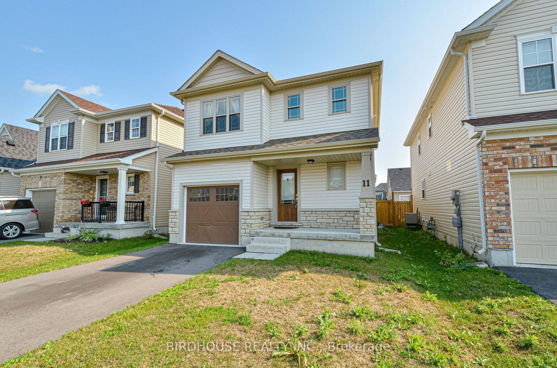 Kawartha Lakes, ON K9V 0B2,11 Silverbrook AVE