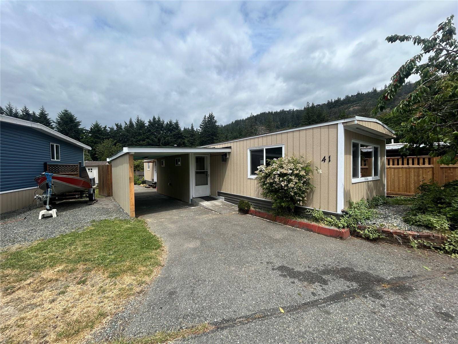 Langford, BC V9B 4P9,2807 Sooke Lake Rd #41