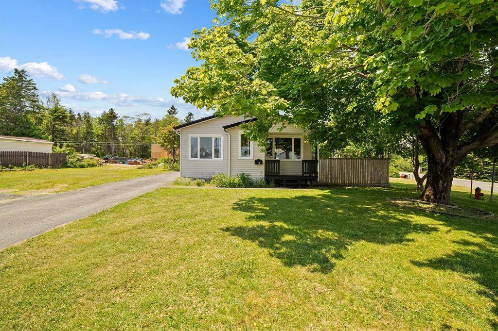 Mount Pearl, NL A1N 1N9,13 Forest Avenue