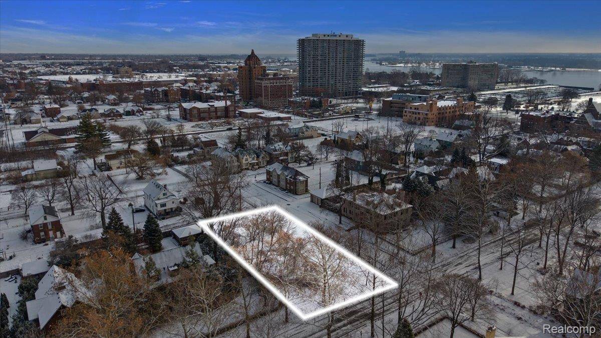 Detroit, MI 48214,1400 Burns ST