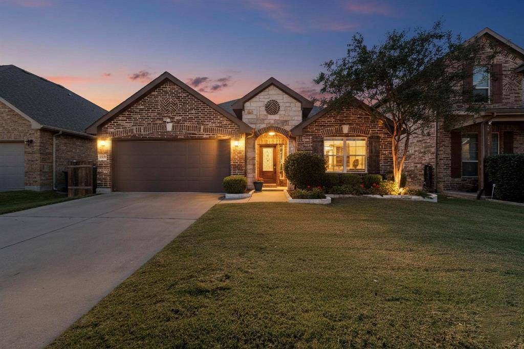 Aubrey, TX 76227,1628 Ridge Creek Lane