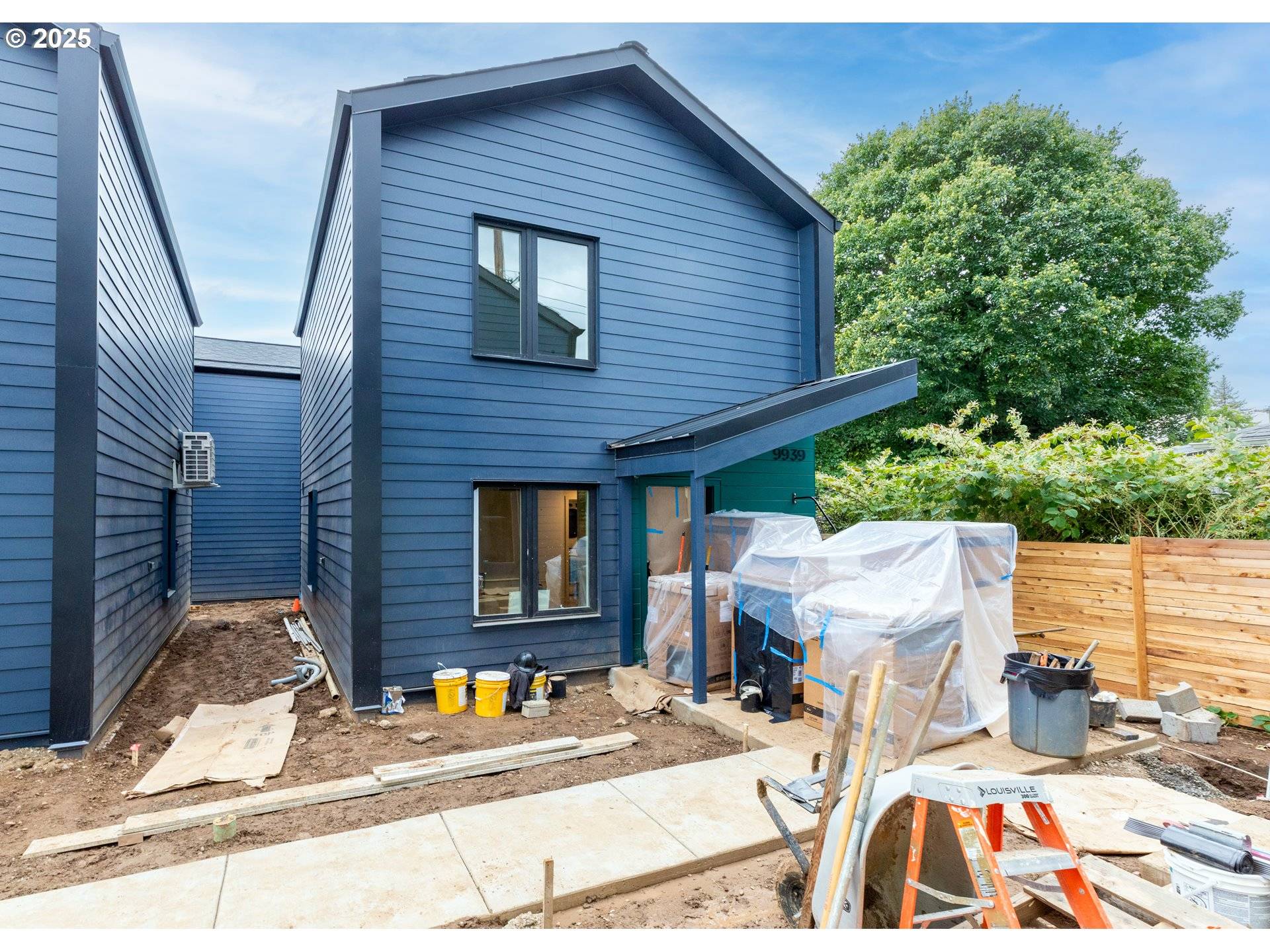 Milwaukie, OR 97222,9939 SE Cottage LN #4