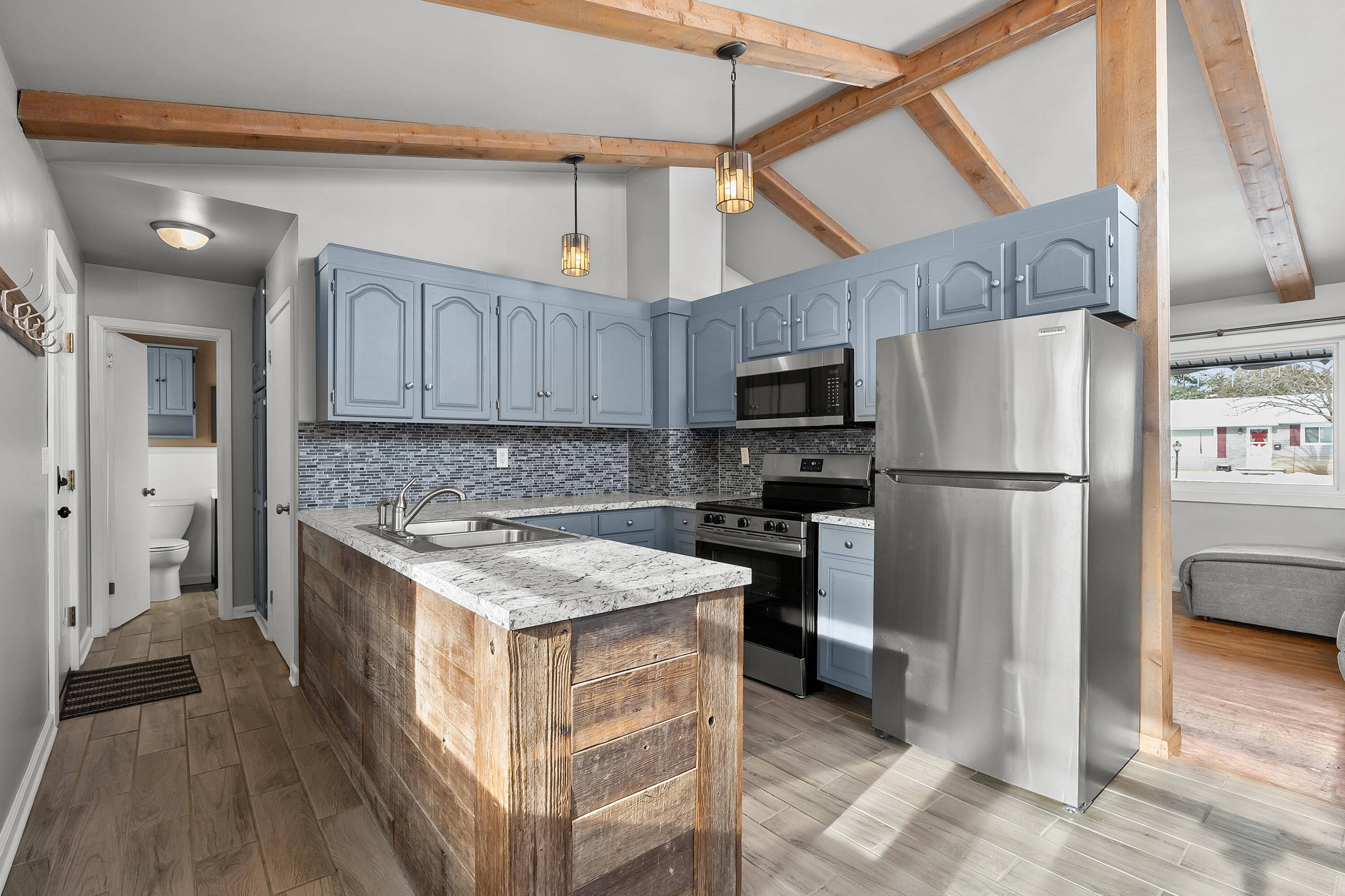 Kalamazoo, MI 49006,3909 Alamo AVE