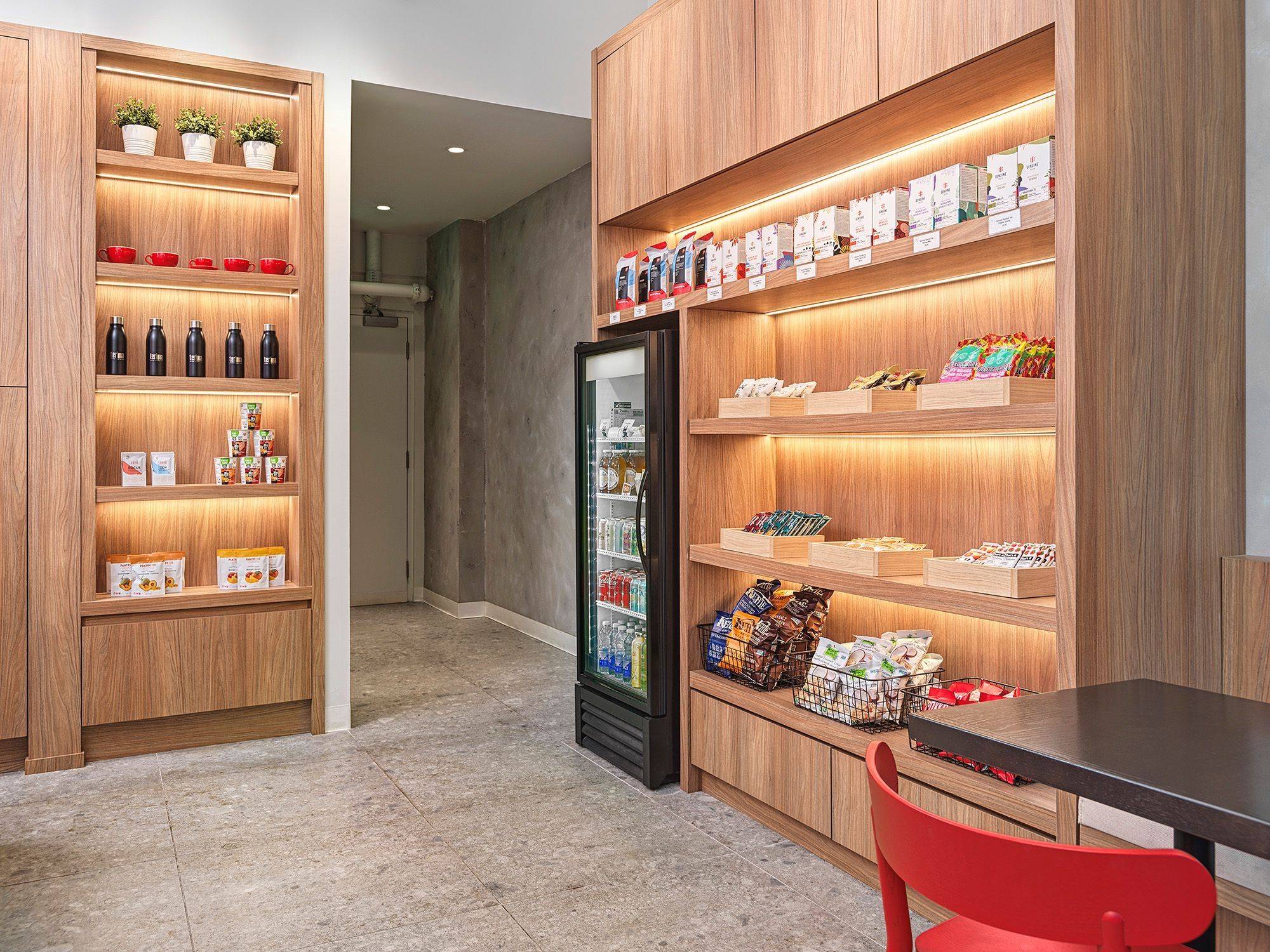 Toronto C01, ON M5T 2B6,233 College ST #108B