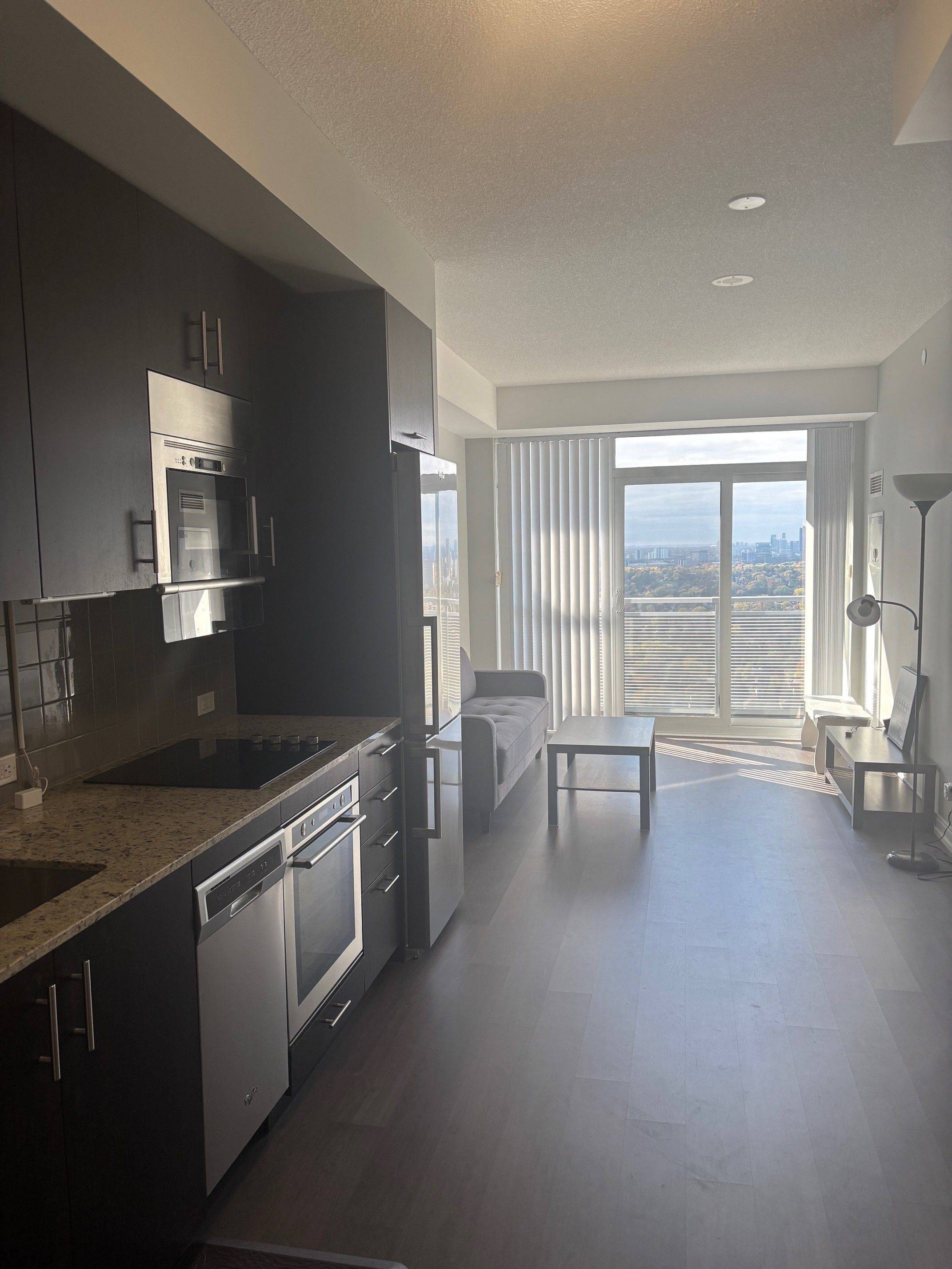 Toronto E07, ON M1S 0L3,255 Village Green SQ #3307